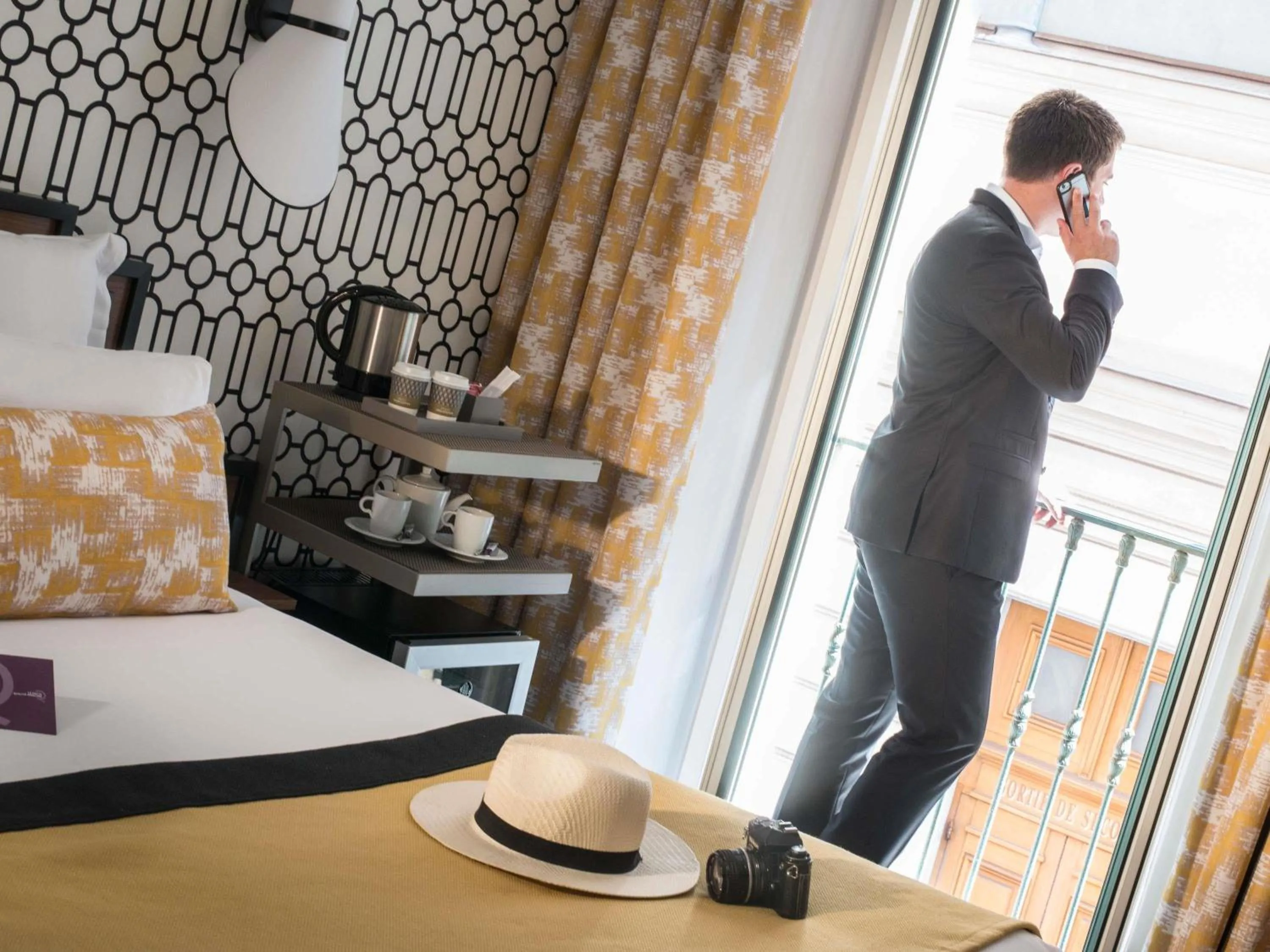 Bedroom, Bed in Mercure Nice Marché Aux Fleurs