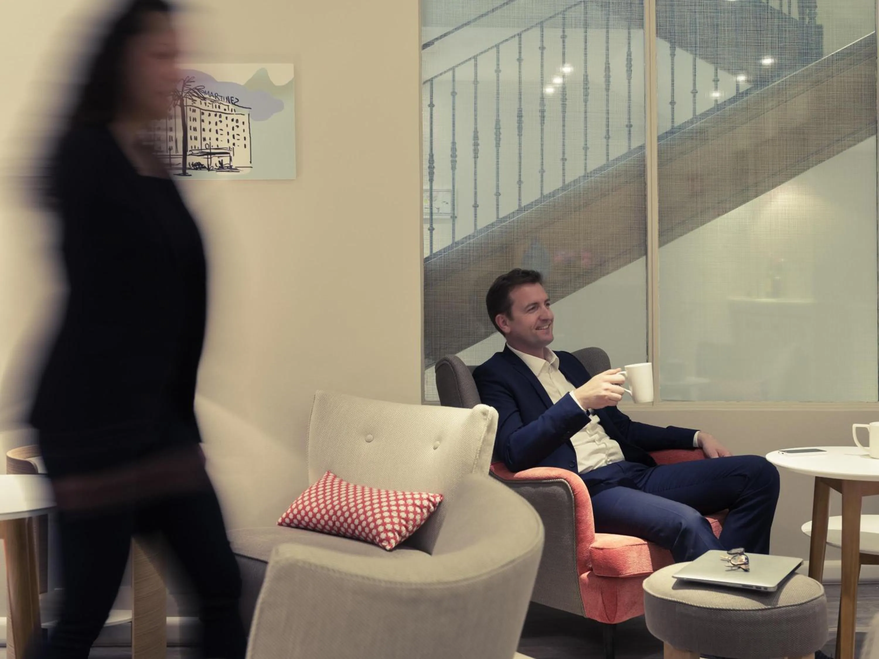 Lounge or bar in Mercure Nice Marché Aux Fleurs