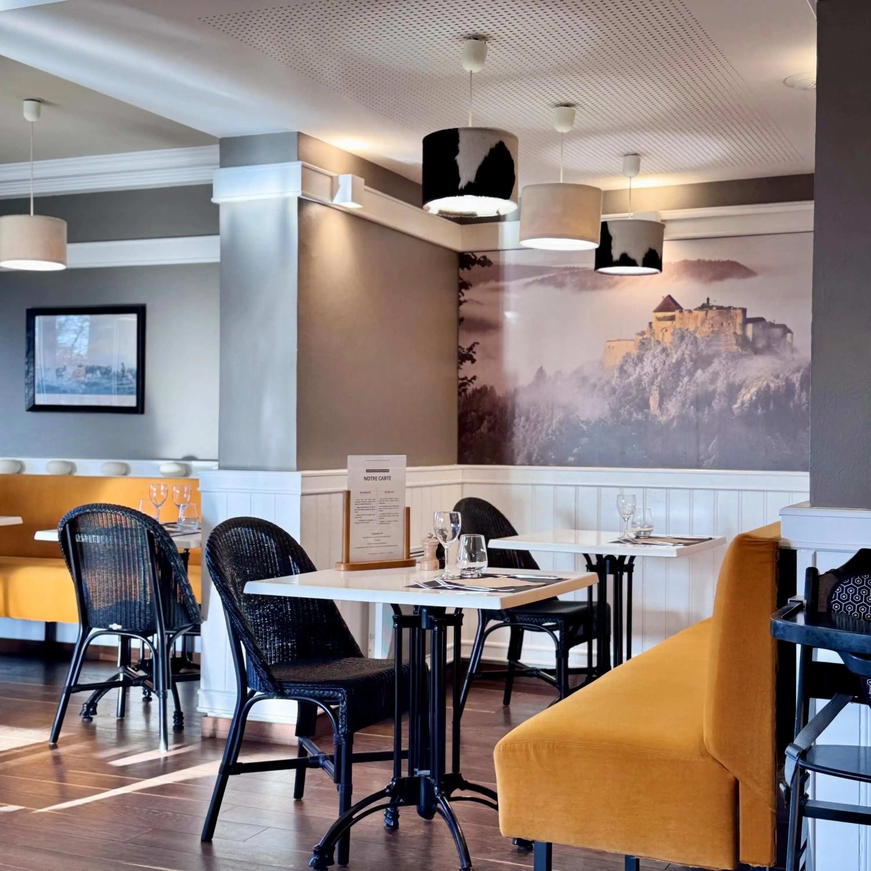 Restaurant/places to eat in ibis Dole Sud Choisey