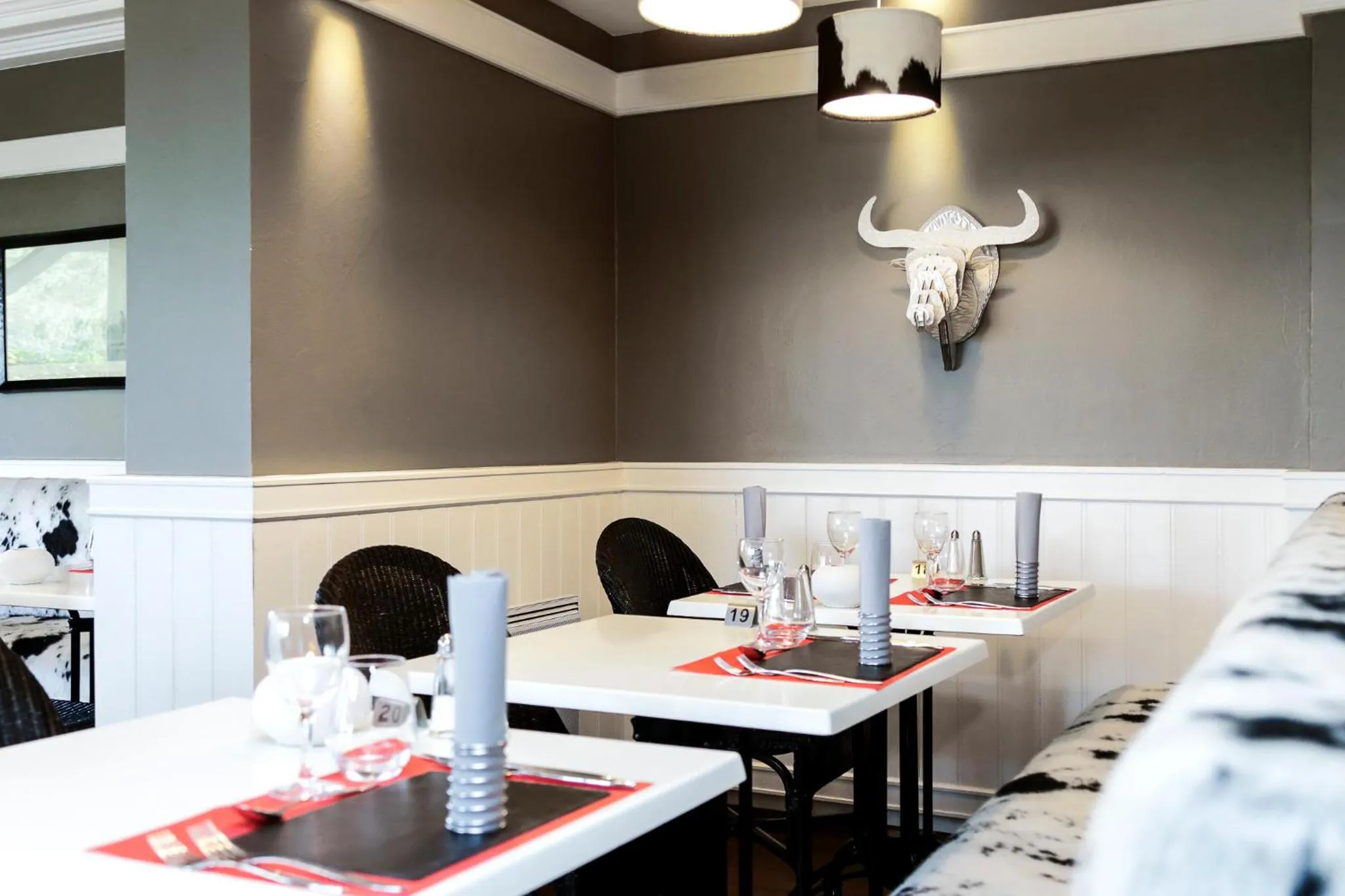 Restaurant/places to eat in ibis Dole Sud Choisey