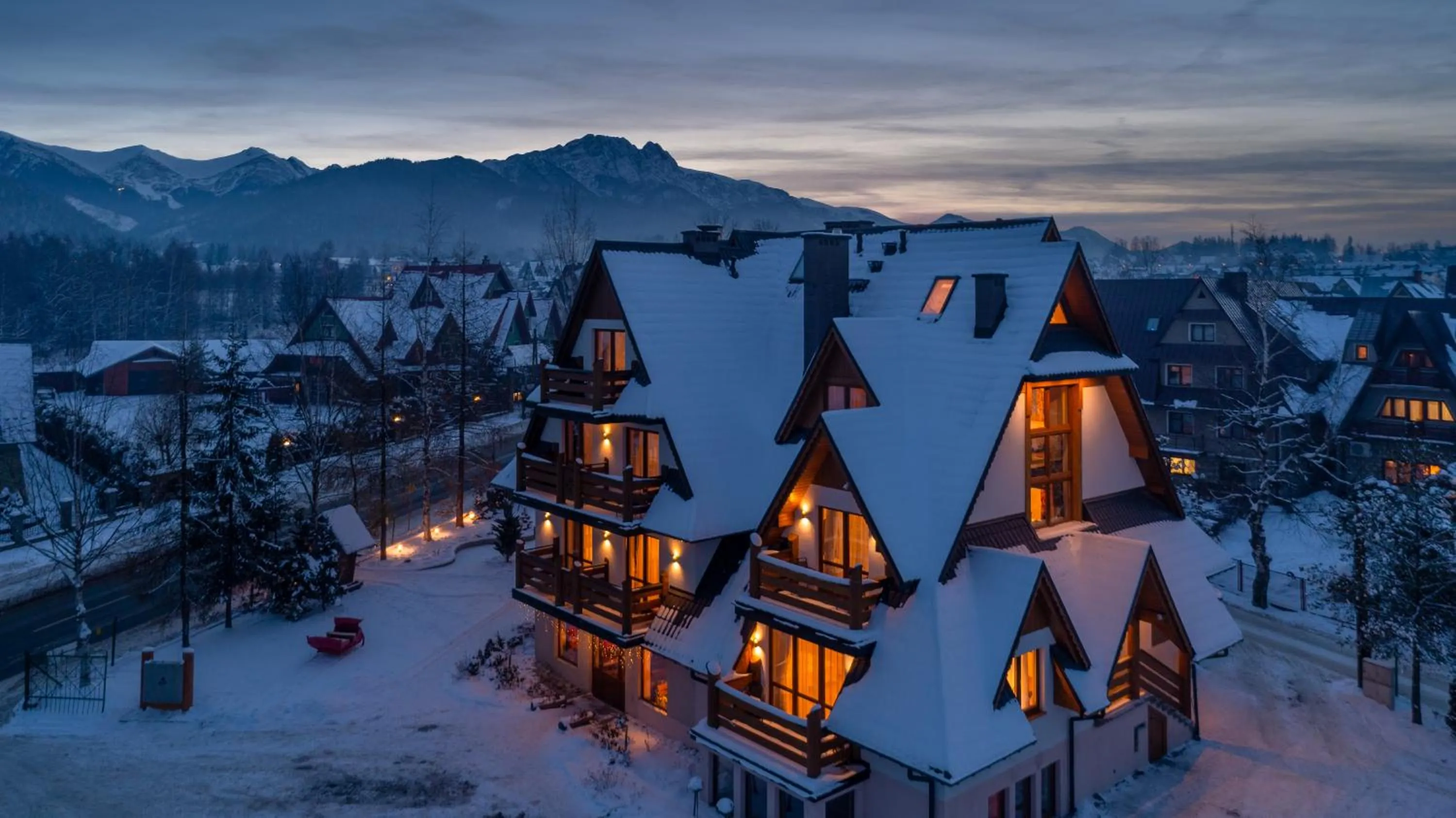 Bird's eye view in Willa Borowianka