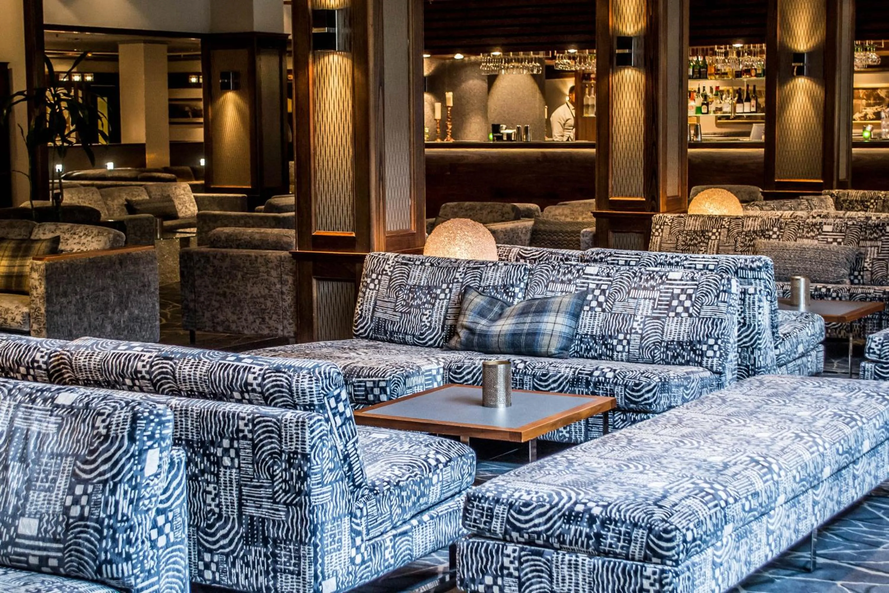 People in Hotel Alexandra Loen