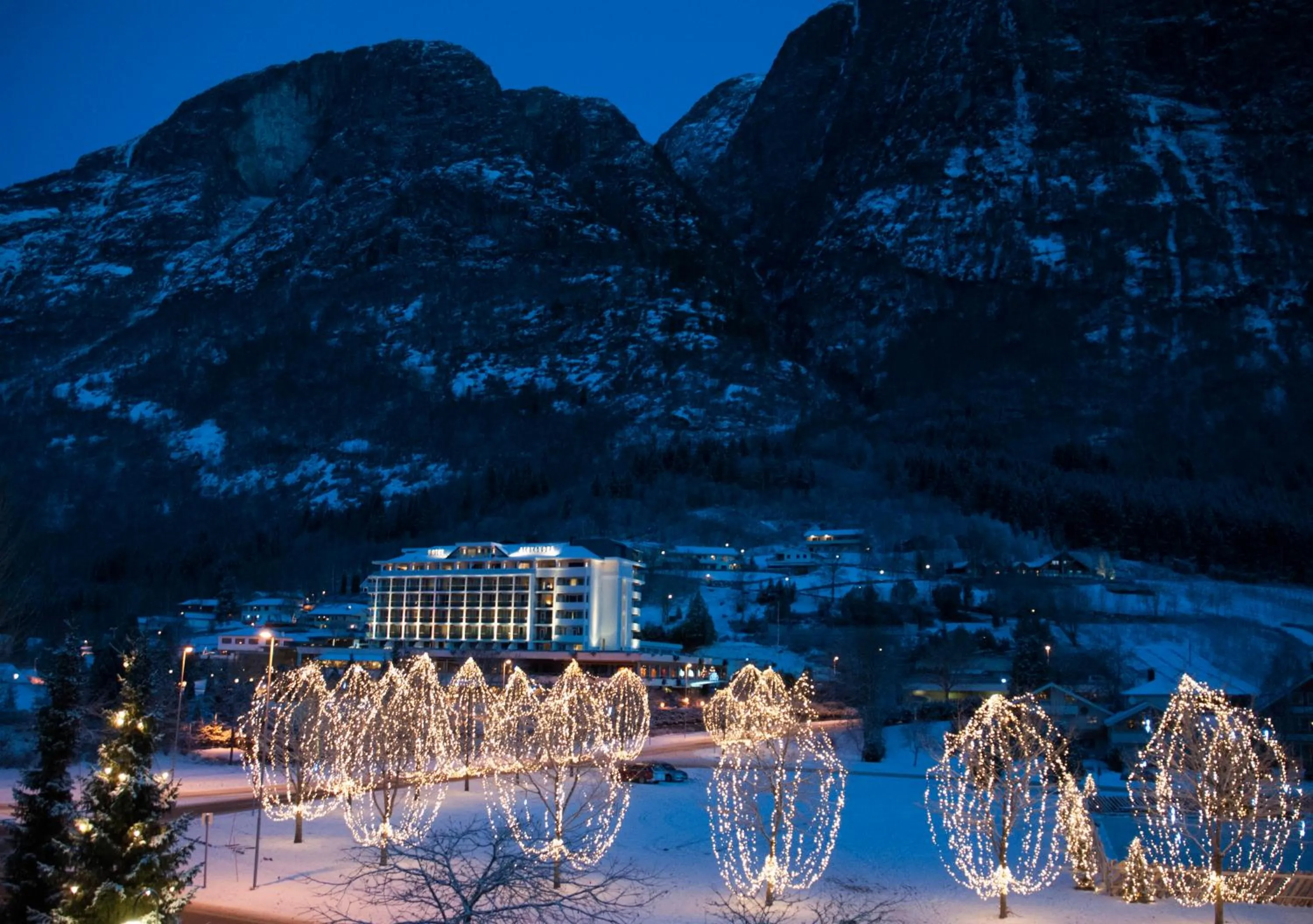 Property building in Hotel Alexandra Loen