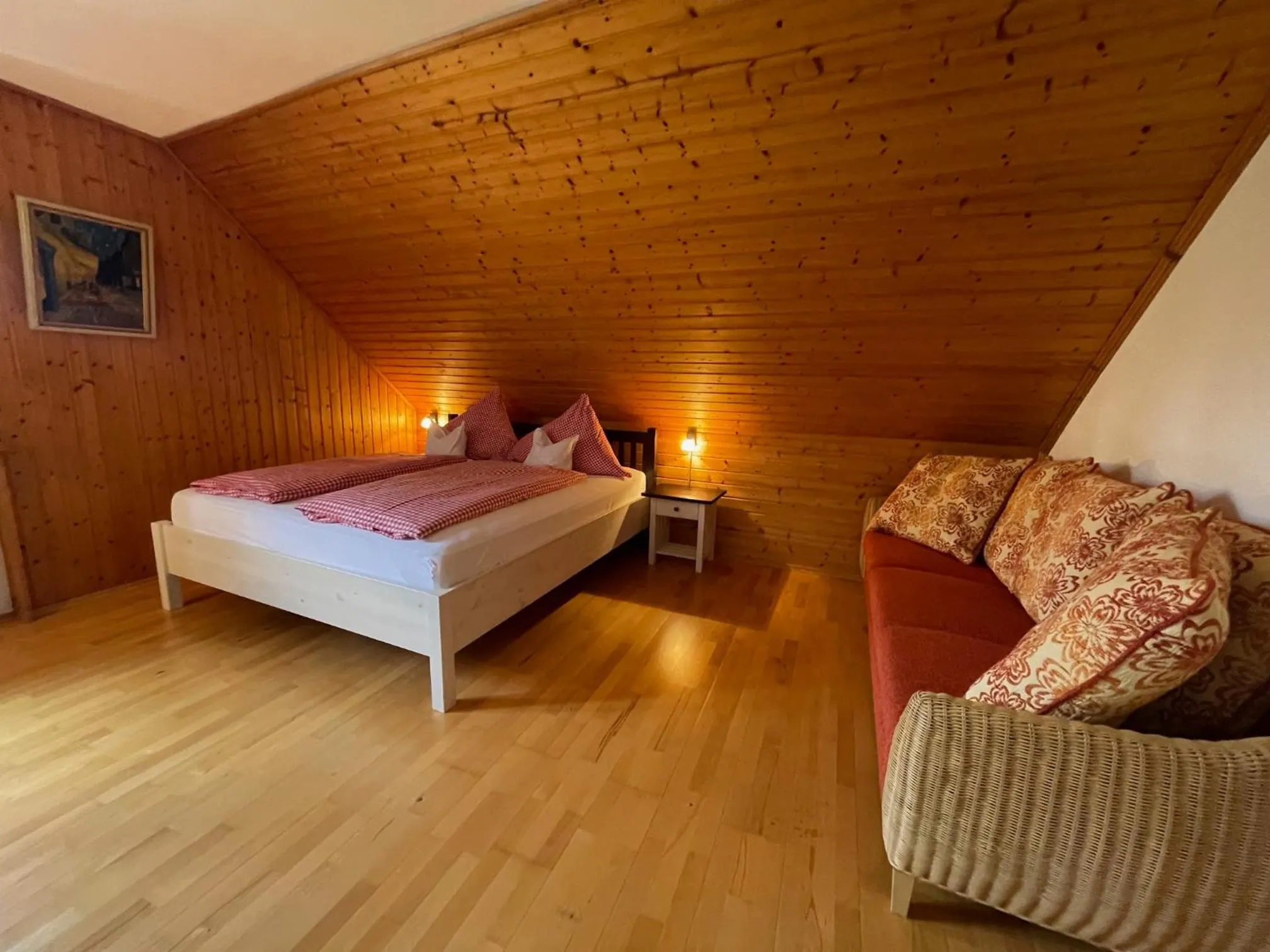 Photo of the whole room, Bed in Gasthof Martinihof