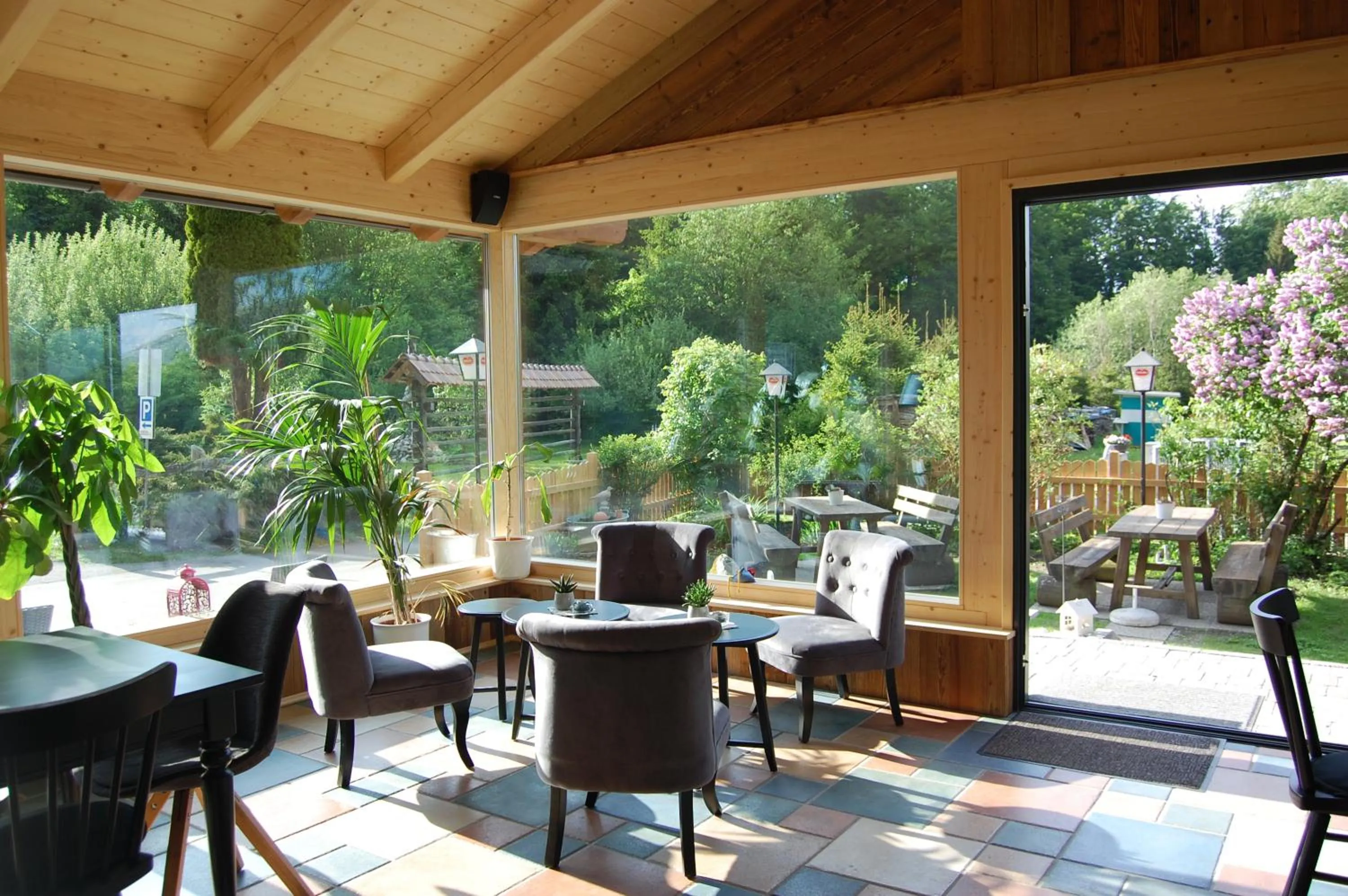 Restaurant/places to eat in Gasthof Martinihof