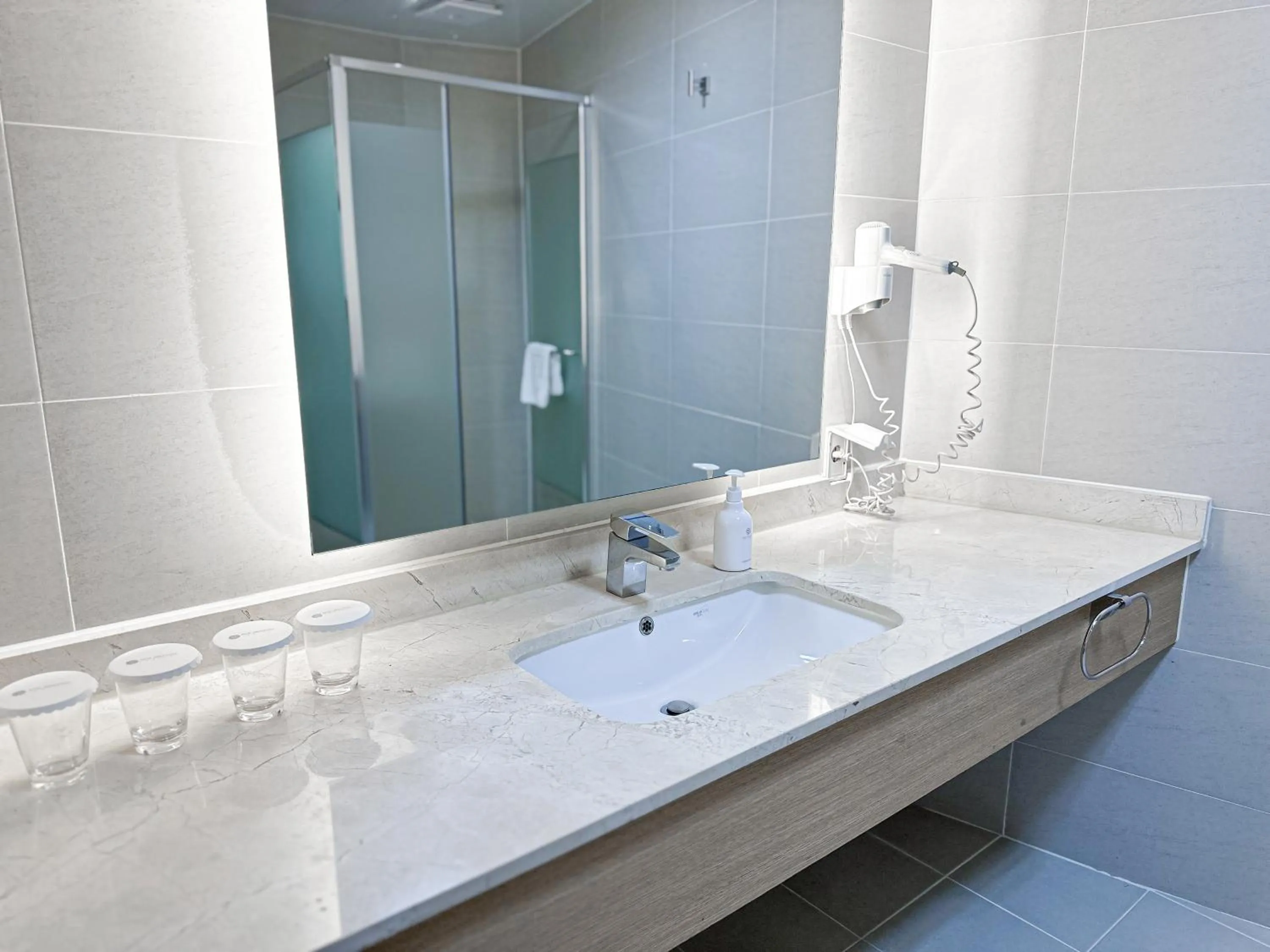 Toilet in Hotel New Oriental Myeongdong