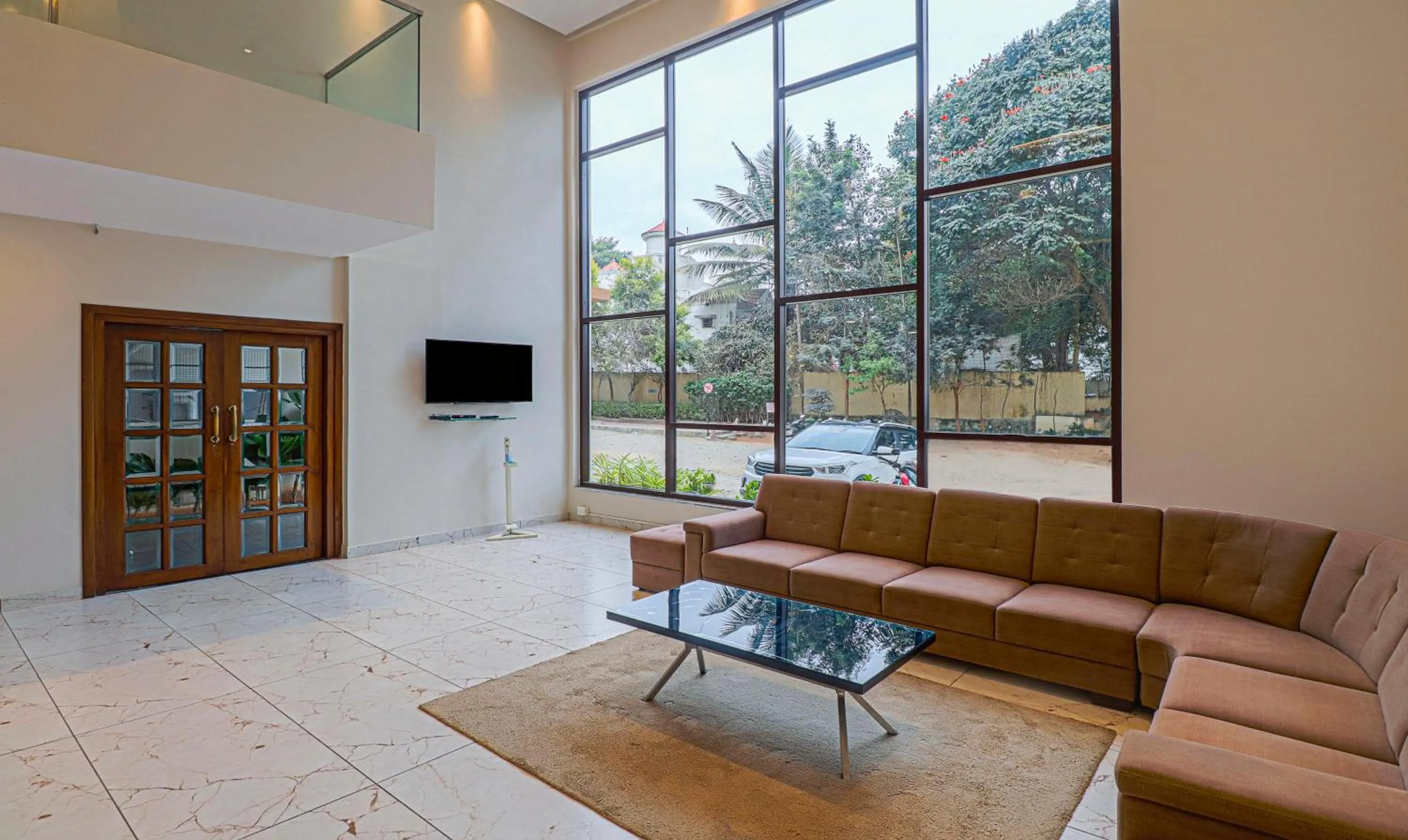 Seating area in Treebo YC Grand Boutique, Electronic City