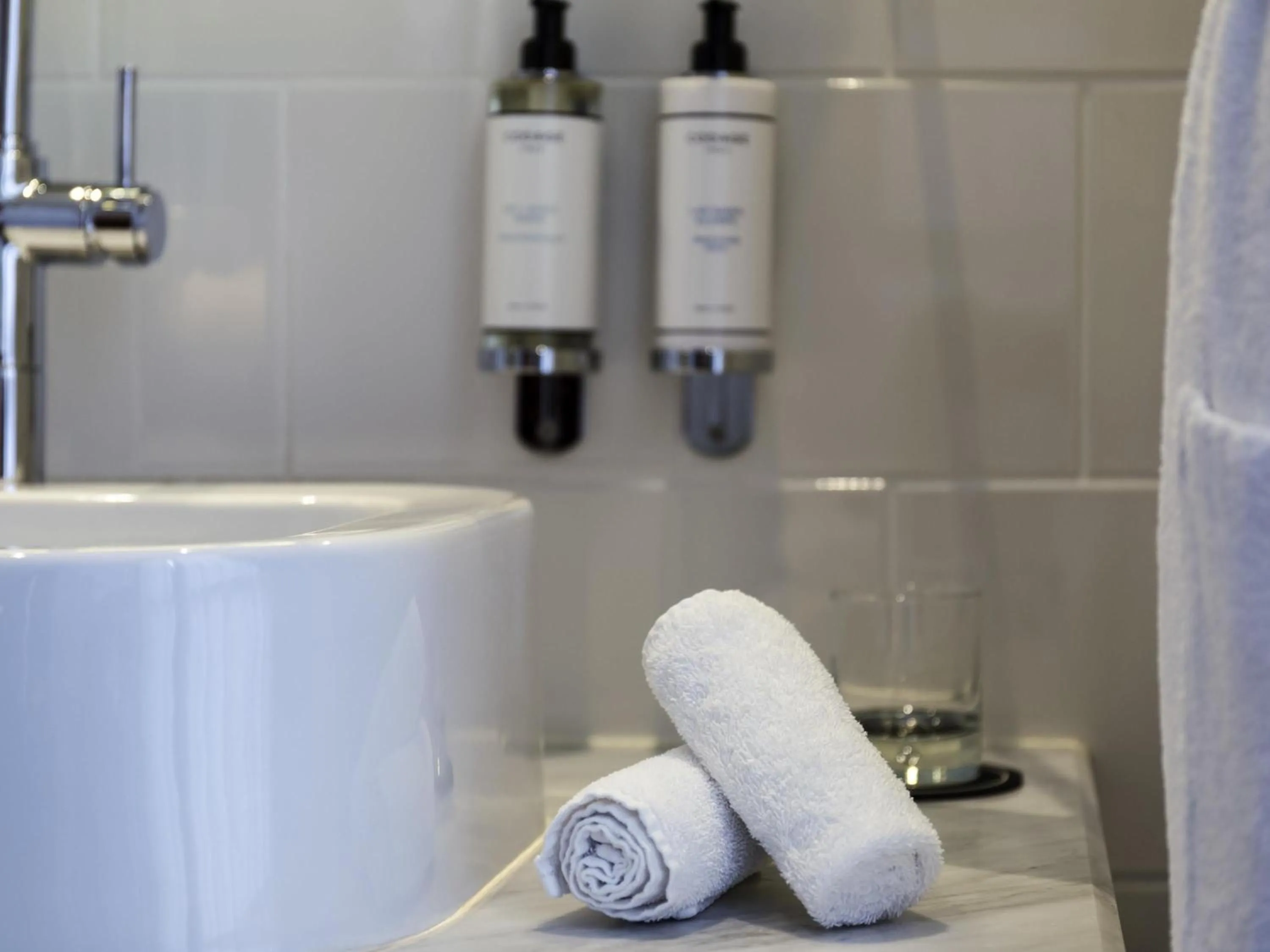 Bedroom in Carlton Hotel Lyon - MGallery Collection