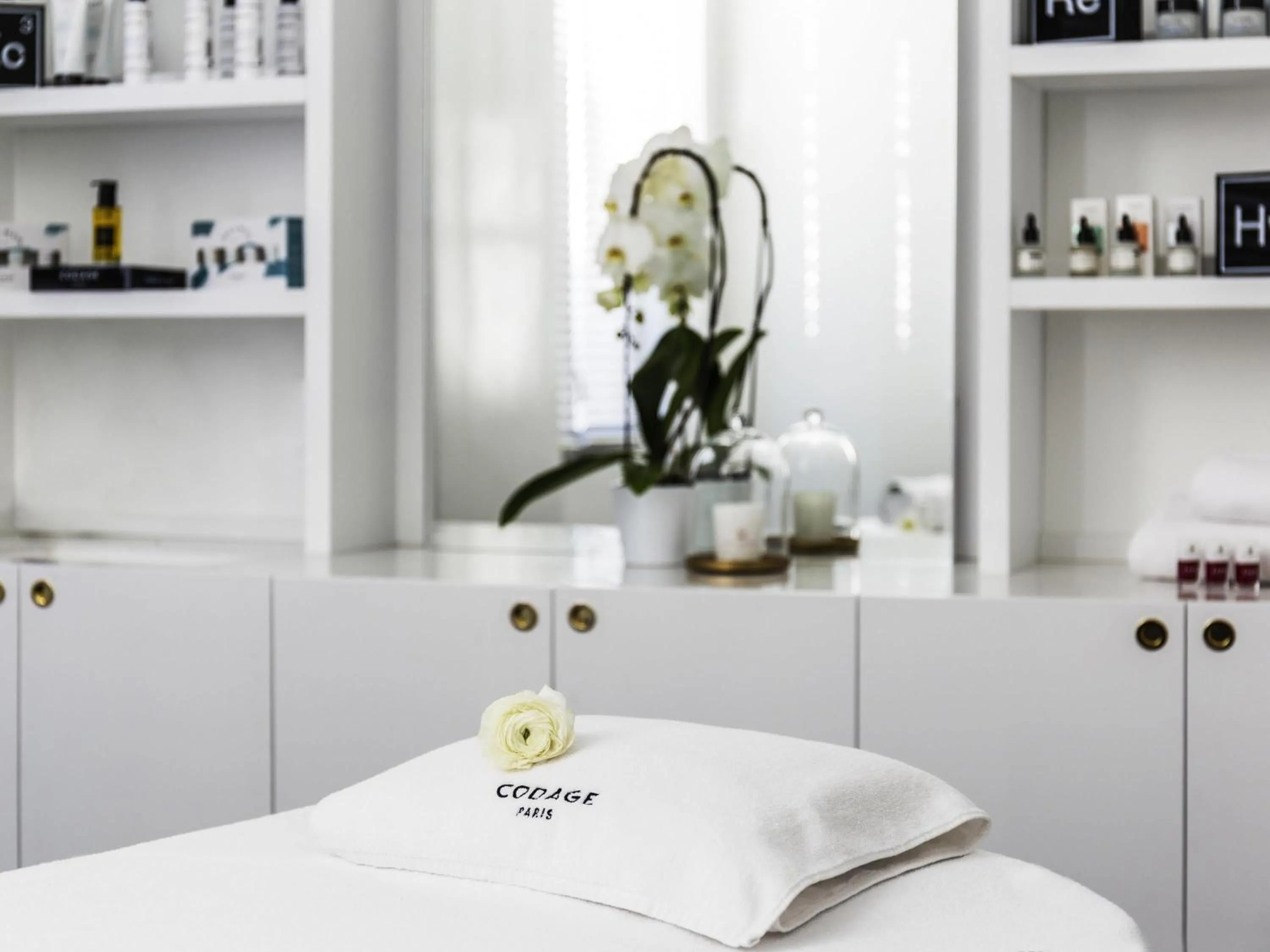 Spa and wellness centre/facilities, Bed in Carlton Hotel Lyon - MGallery Collection