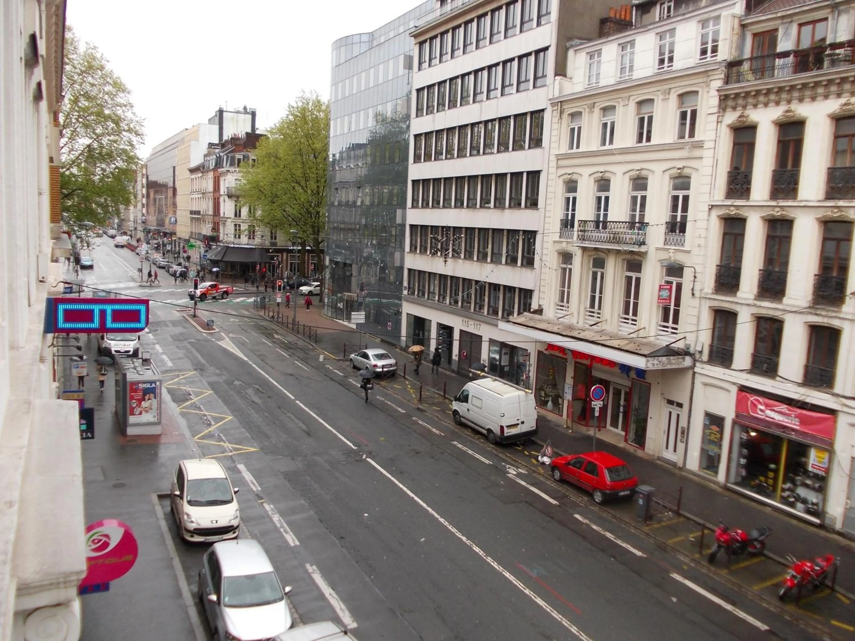 Facade/entrance in Nationale Appart Hotel