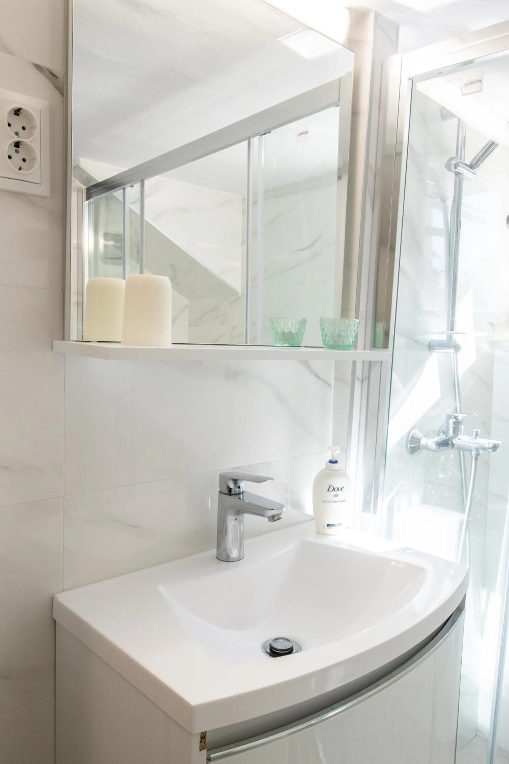 Bathroom in Guest House Steel