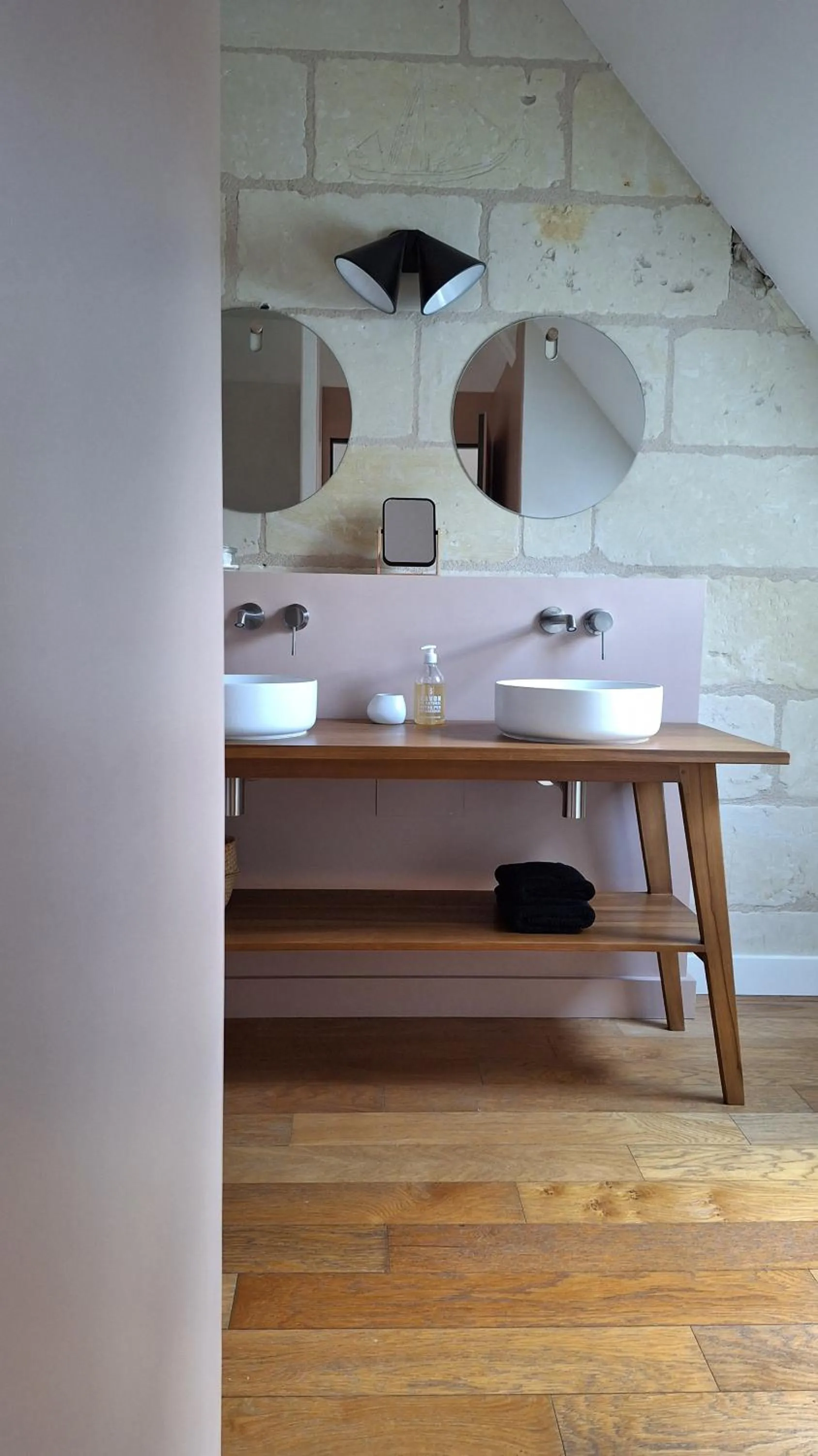 Bathroom in La Grange