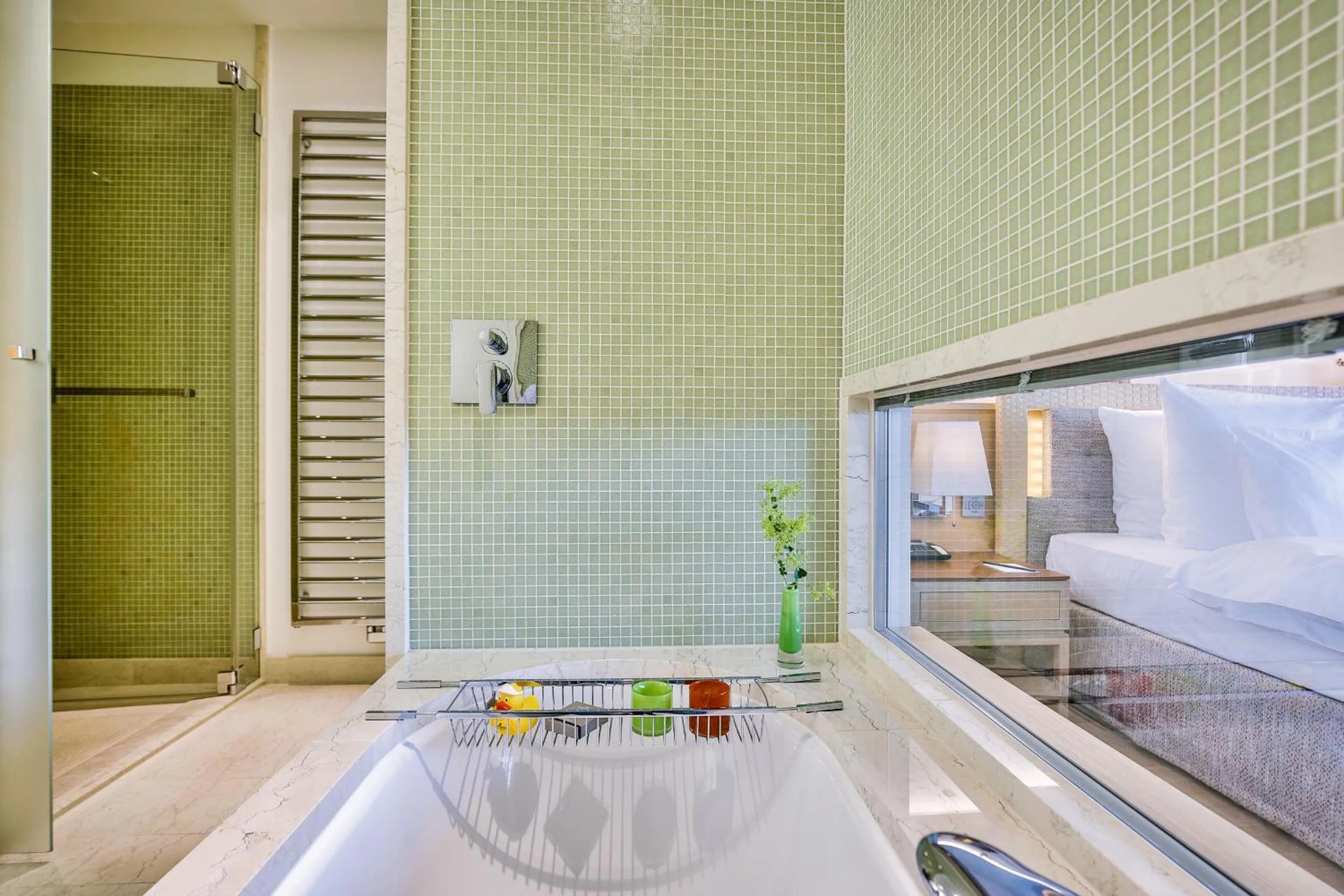 Shower in BUDERSAND Hotel - Golf & Spa - Sylt