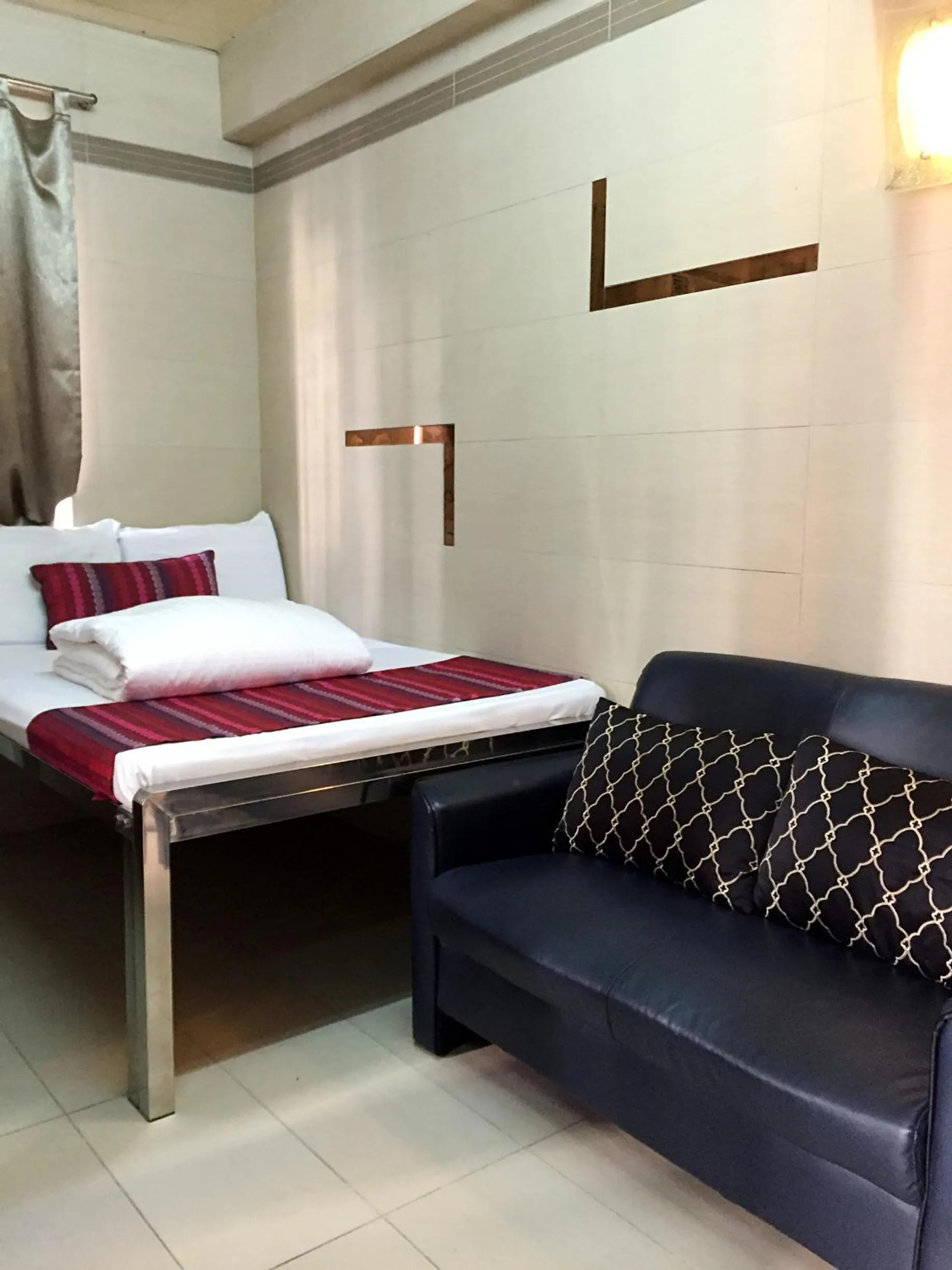 bunk bed in New Grand Guest House