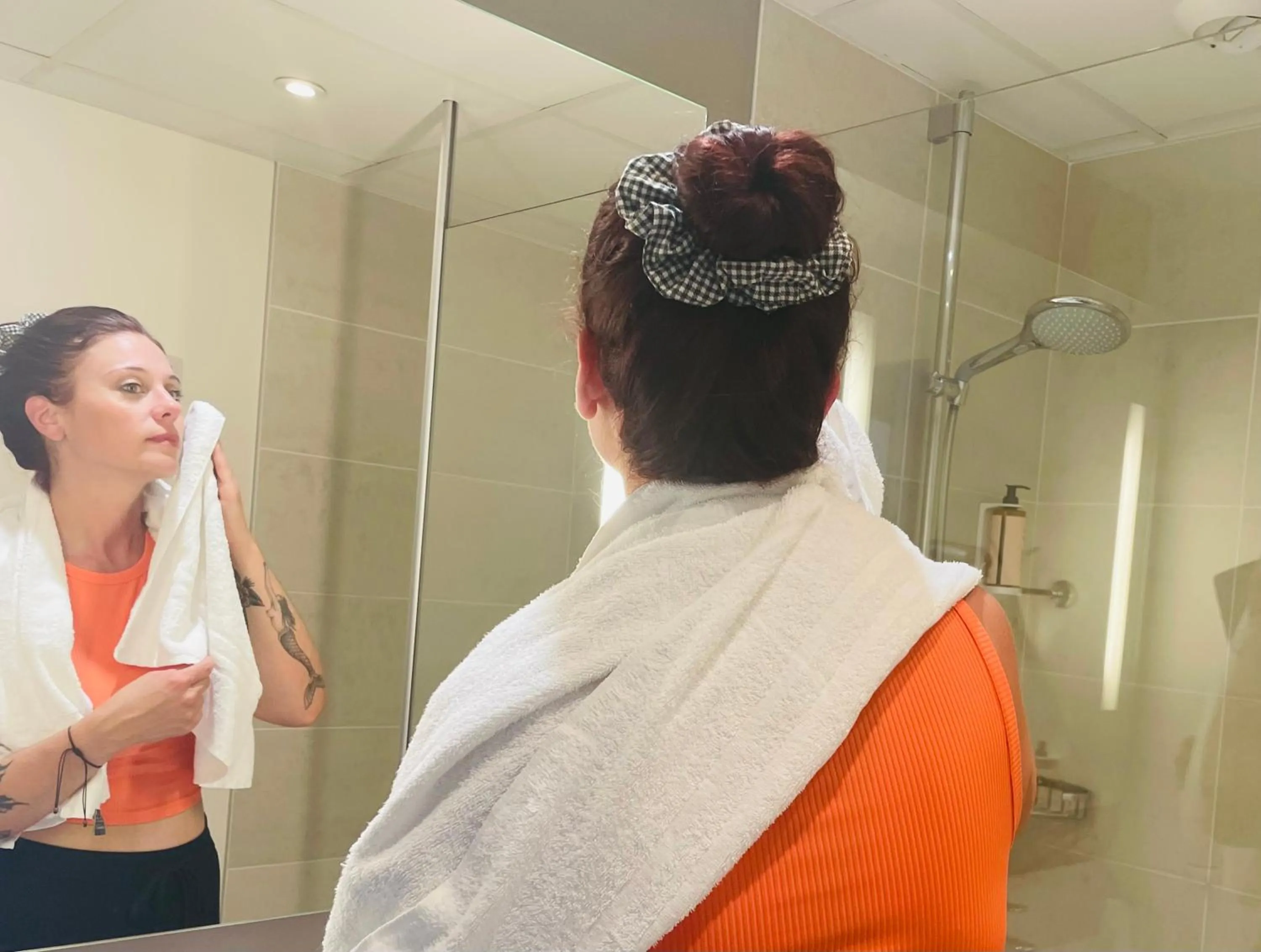 Bathroom in Mercure Niort Marais Poitevin