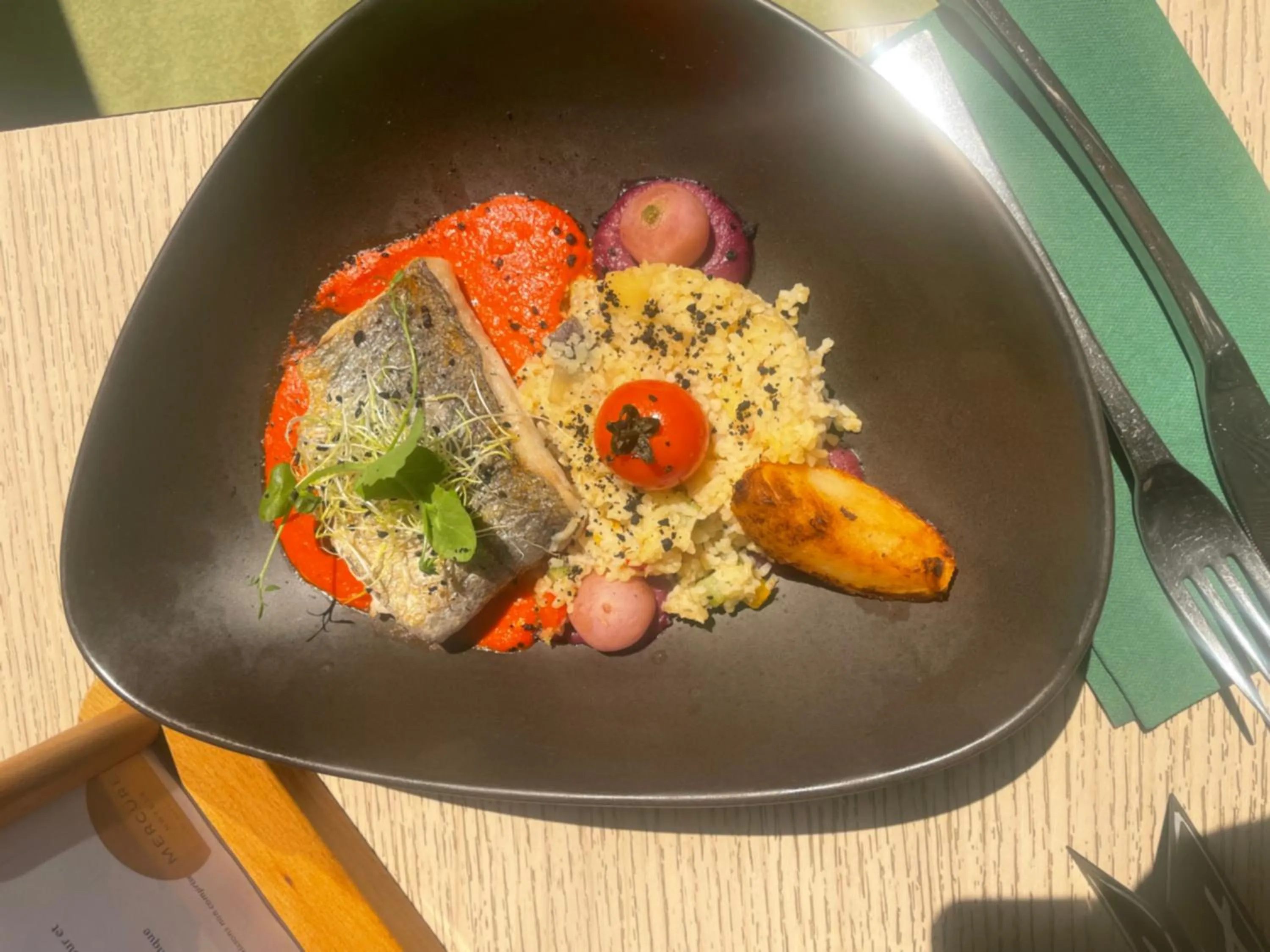 Restaurant/places to eat in Mercure Niort Marais Poitevin