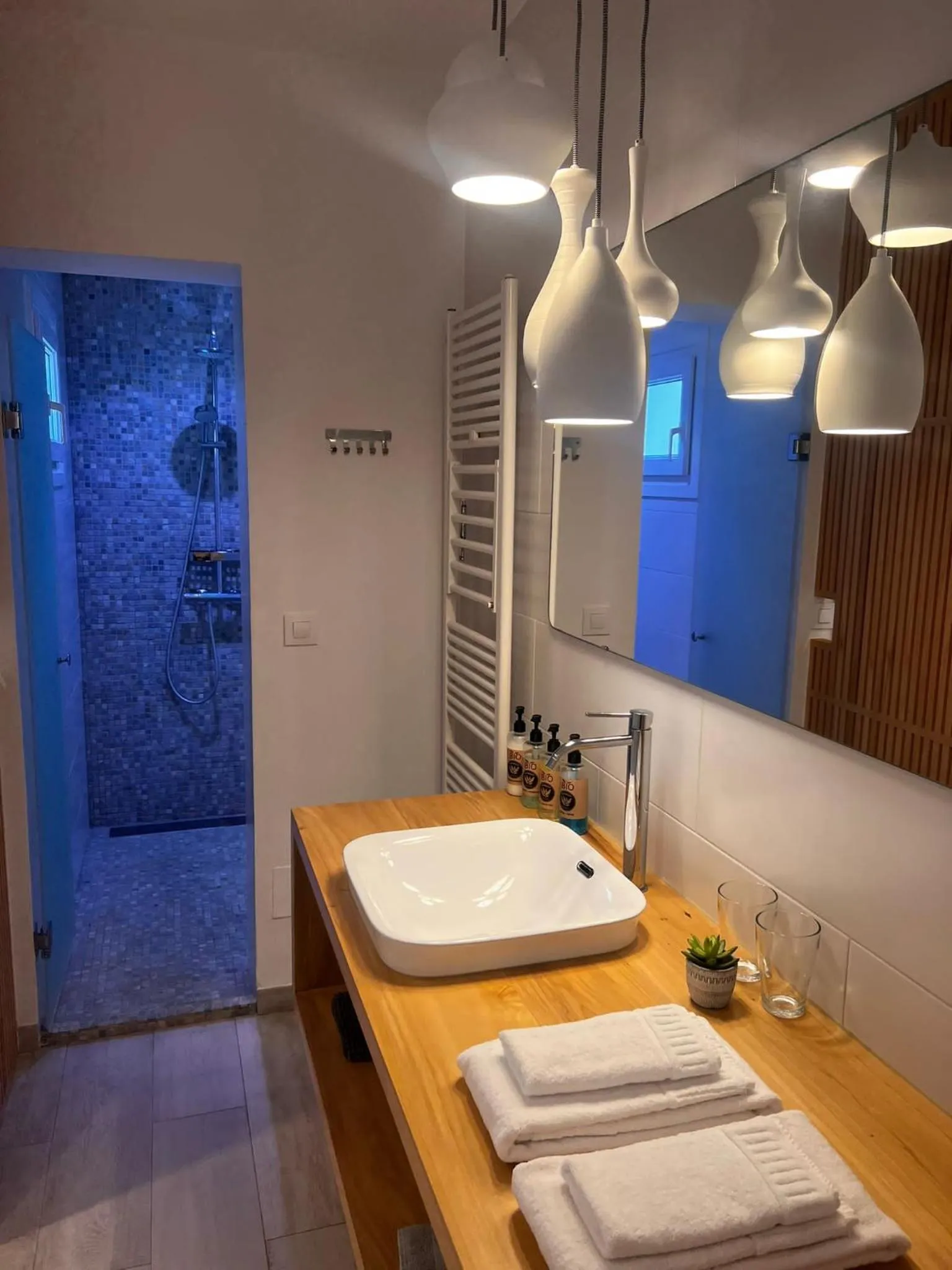 Shower in Chipibeach B&B, Hostal Boutique