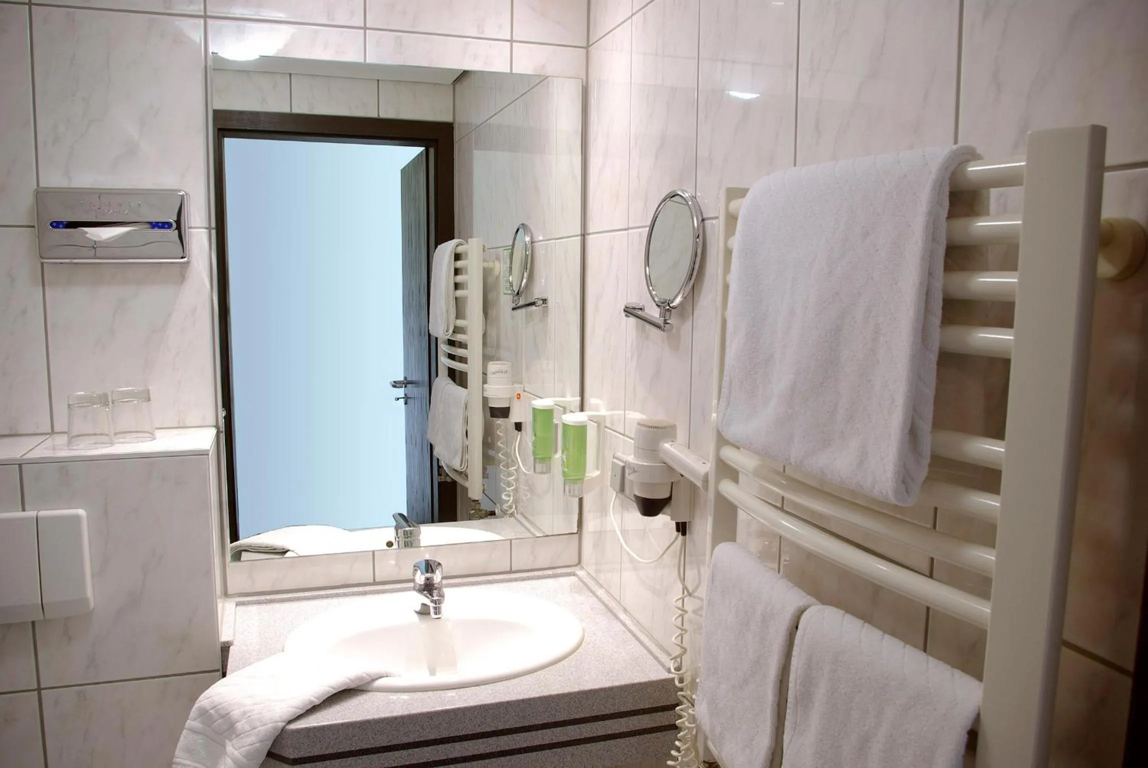 Bathroom in Parkhotel "Am Schänzchen"