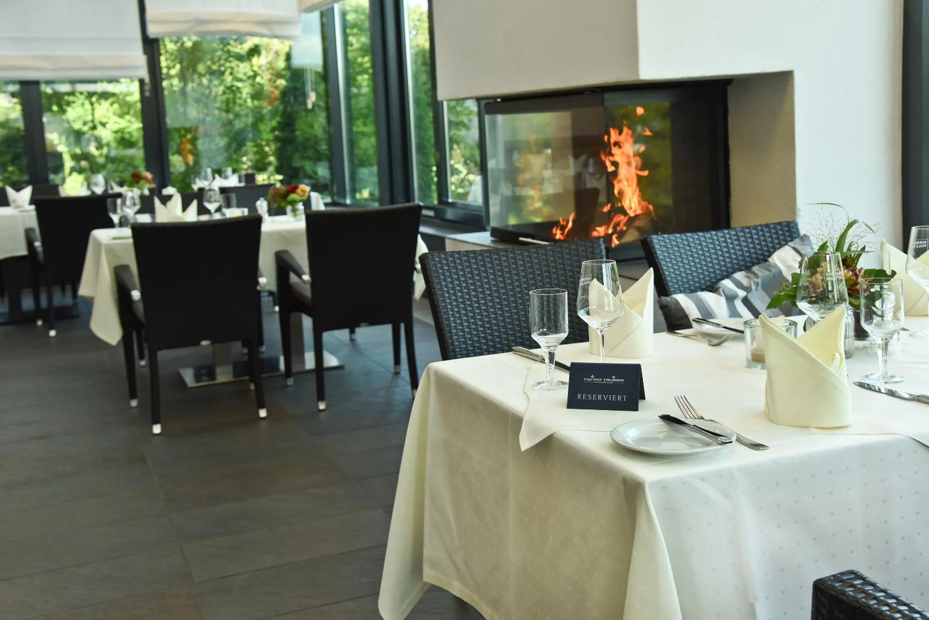 Restaurant/places to eat in Parkhotel "Am Schänzchen"