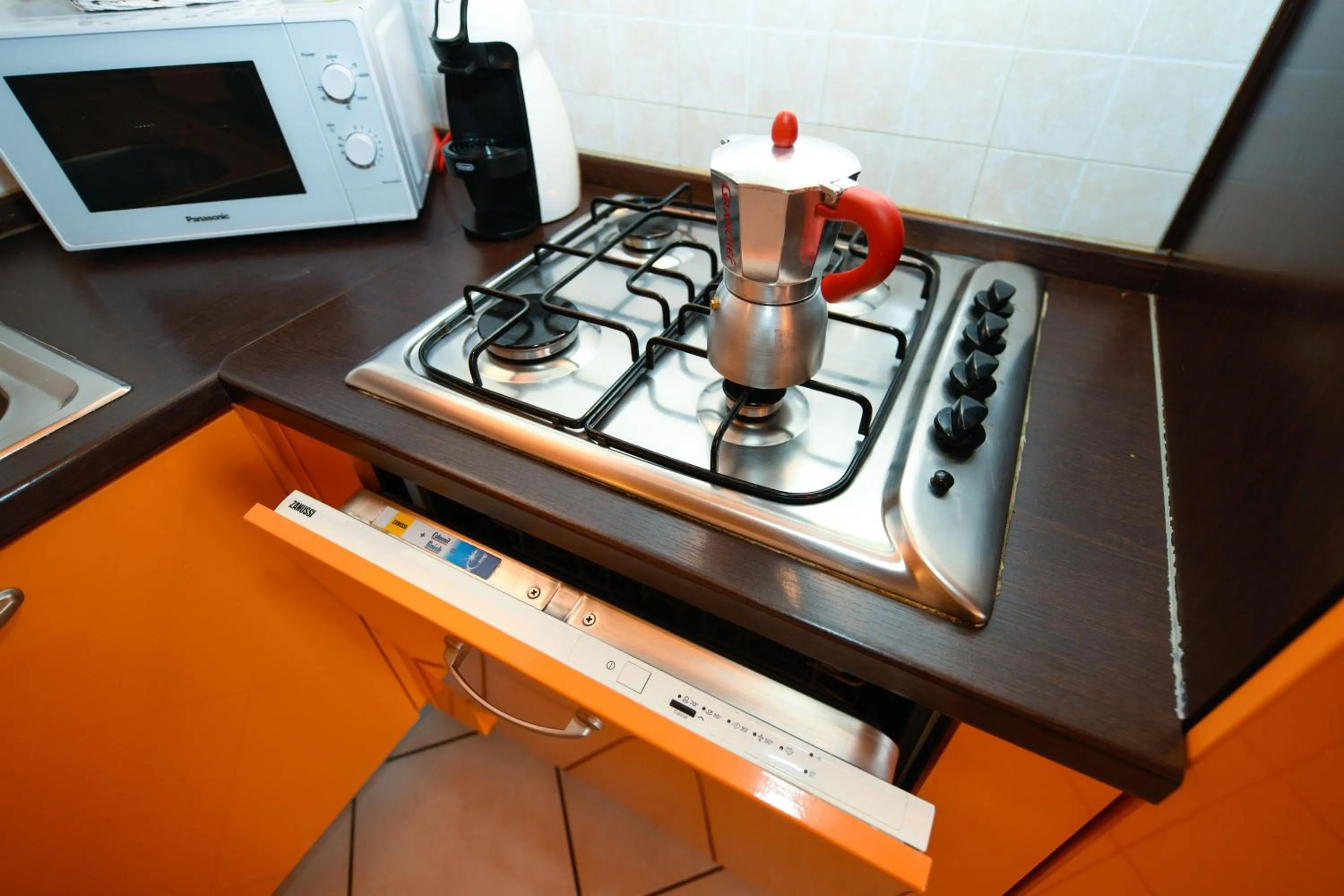 dishwasher in Flowers Apartments