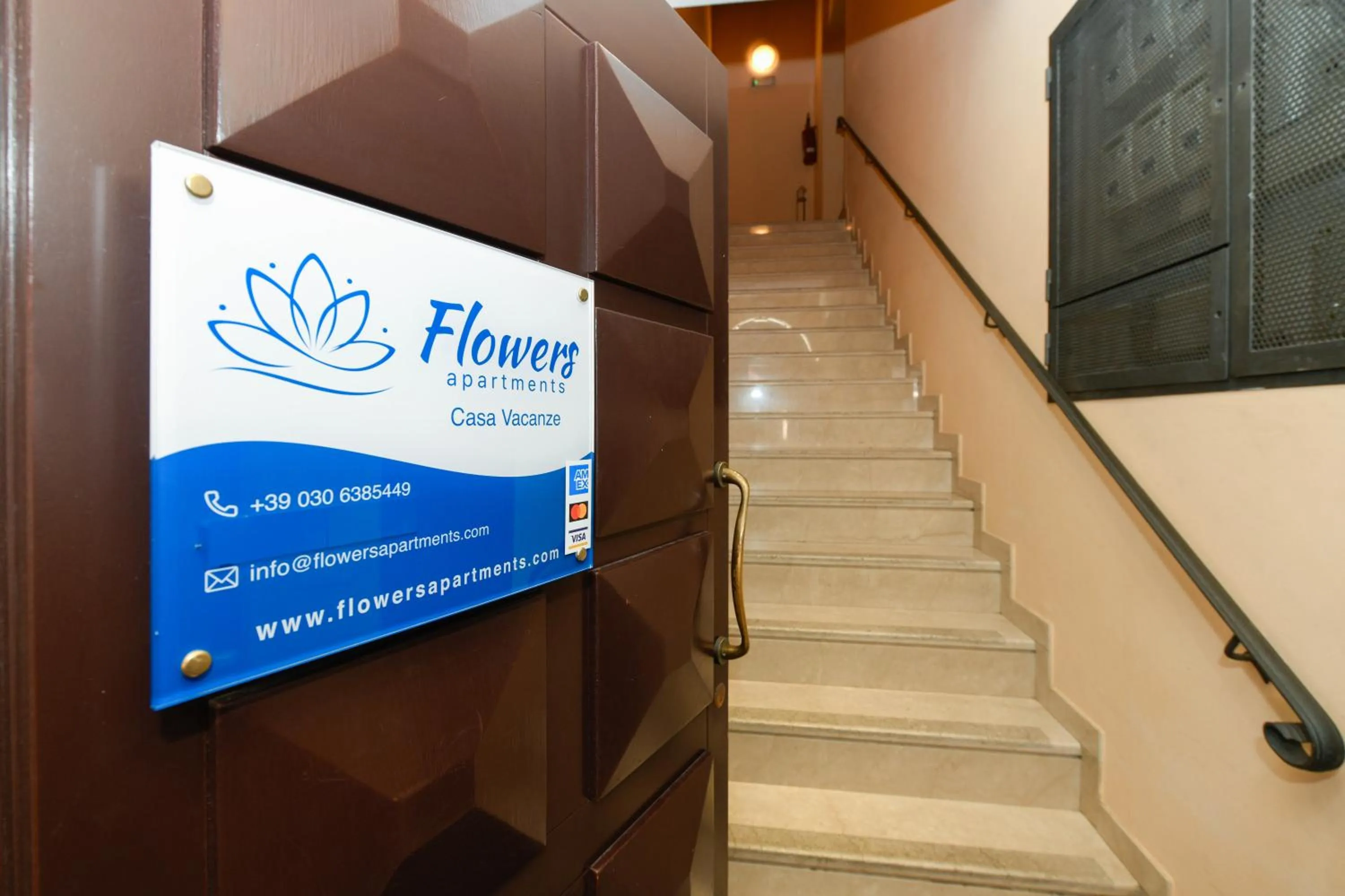 Lobby or reception in Flowers Apartments