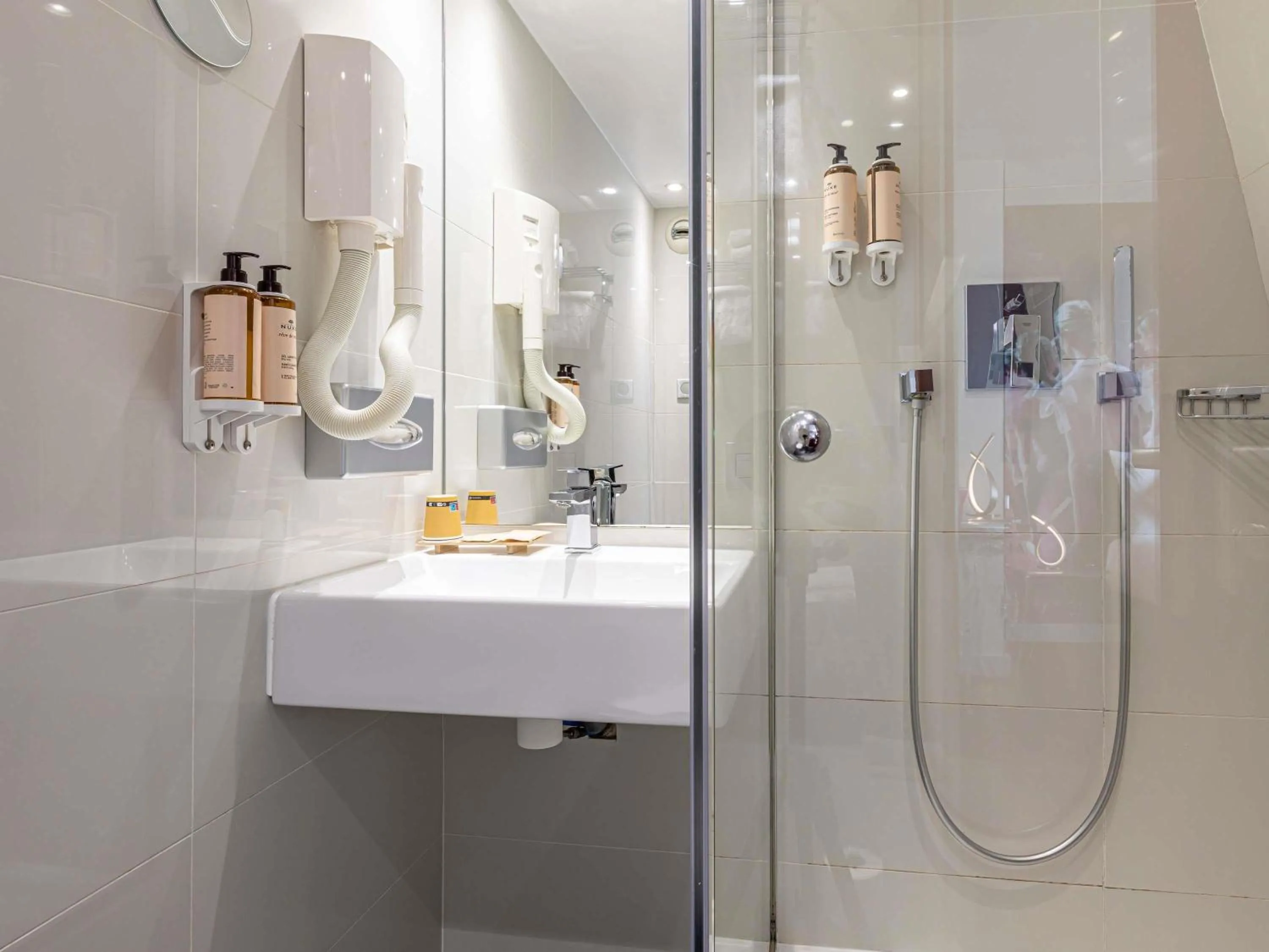 Bedroom in Mercure Paris Place d'Italie