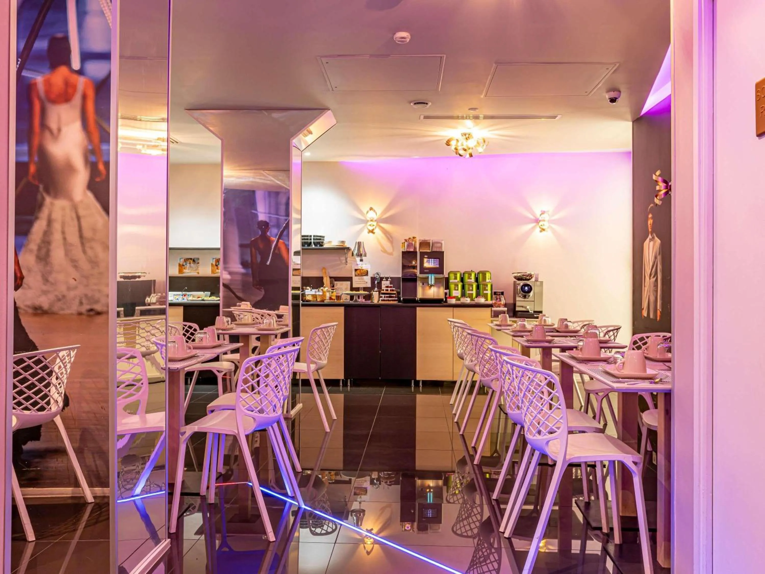 Breakfast in Mercure Paris Place d'Italie