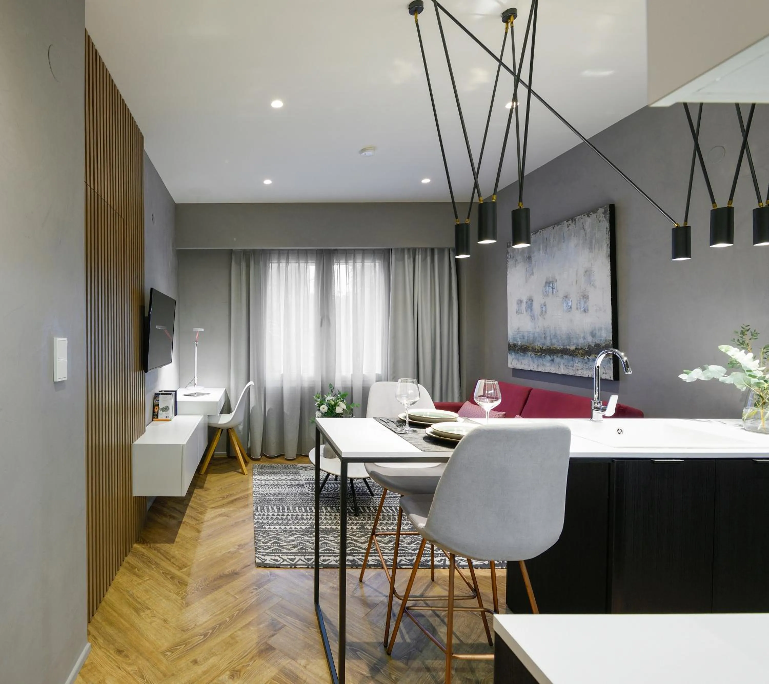 TV and multimedia in Olvios Luxury Suites