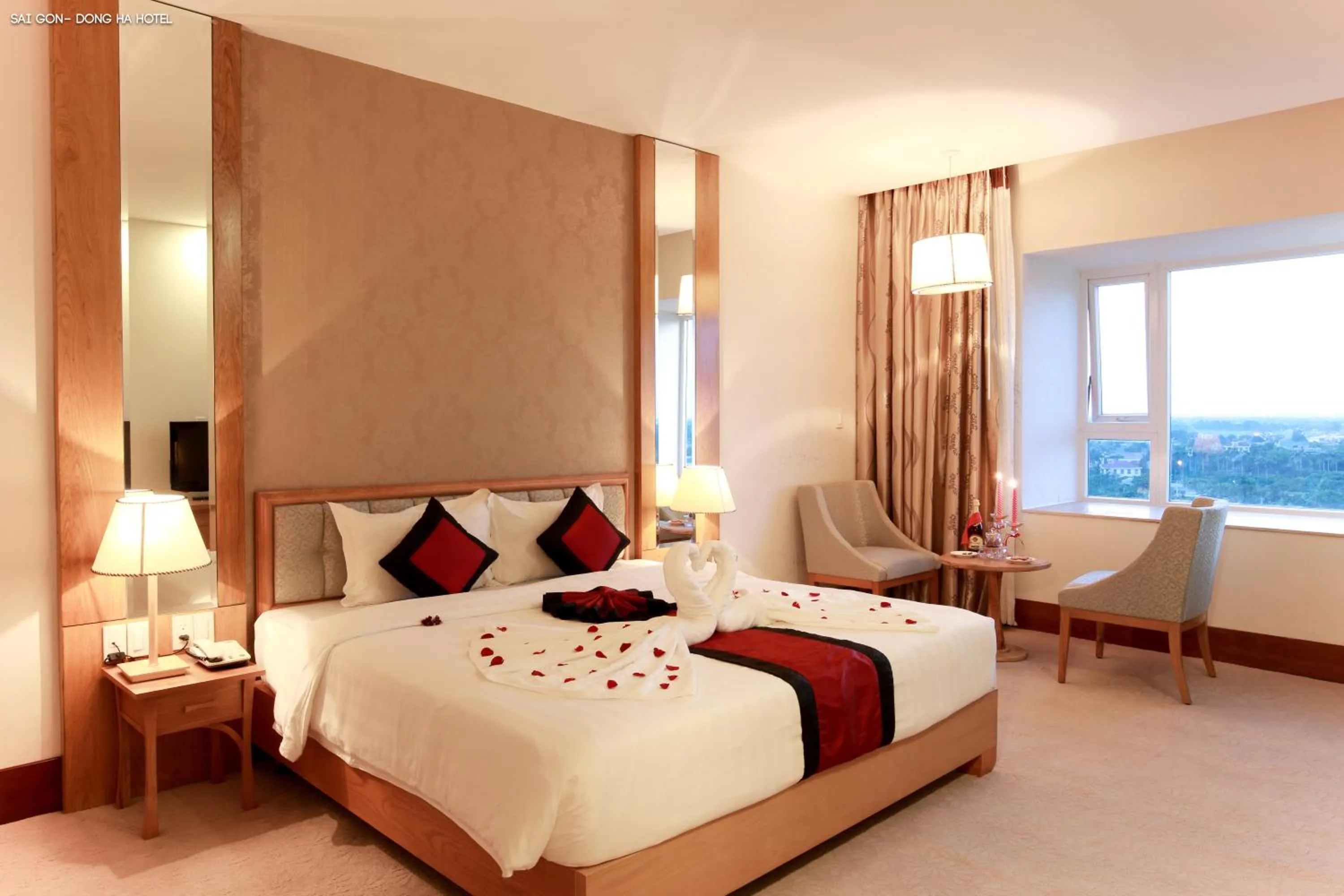 City view, Bed in Sai Gon Dong Ha Hotel - a member of Saigontourist Group