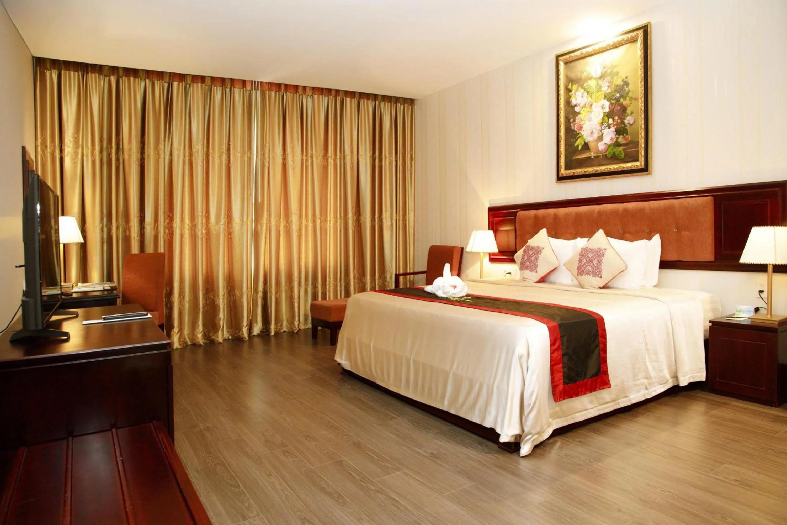 Bedroom, Bed in Sai Gon Dong Ha Hotel - a member of Saigontourist Group