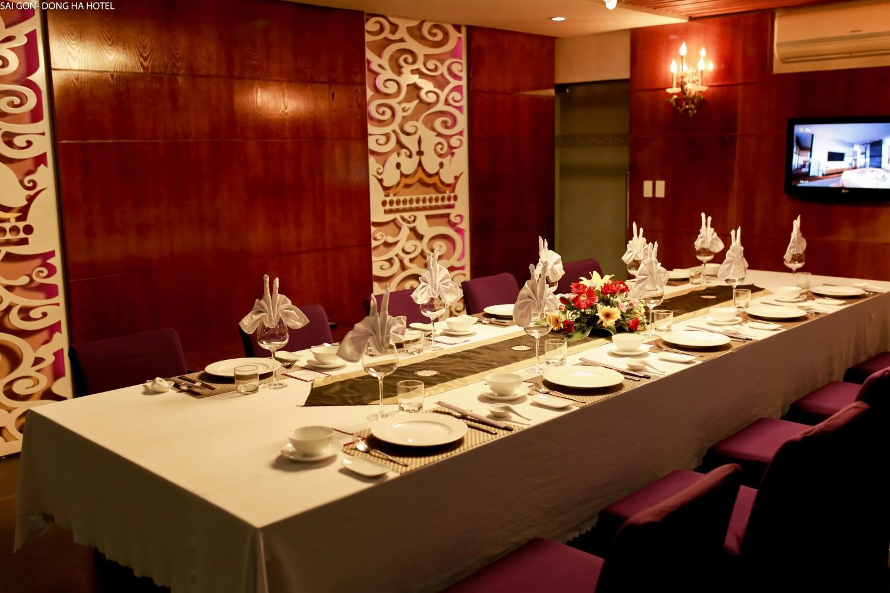 Dining area in Sai Gon Dong Ha Hotel - a member of Saigontourist Group