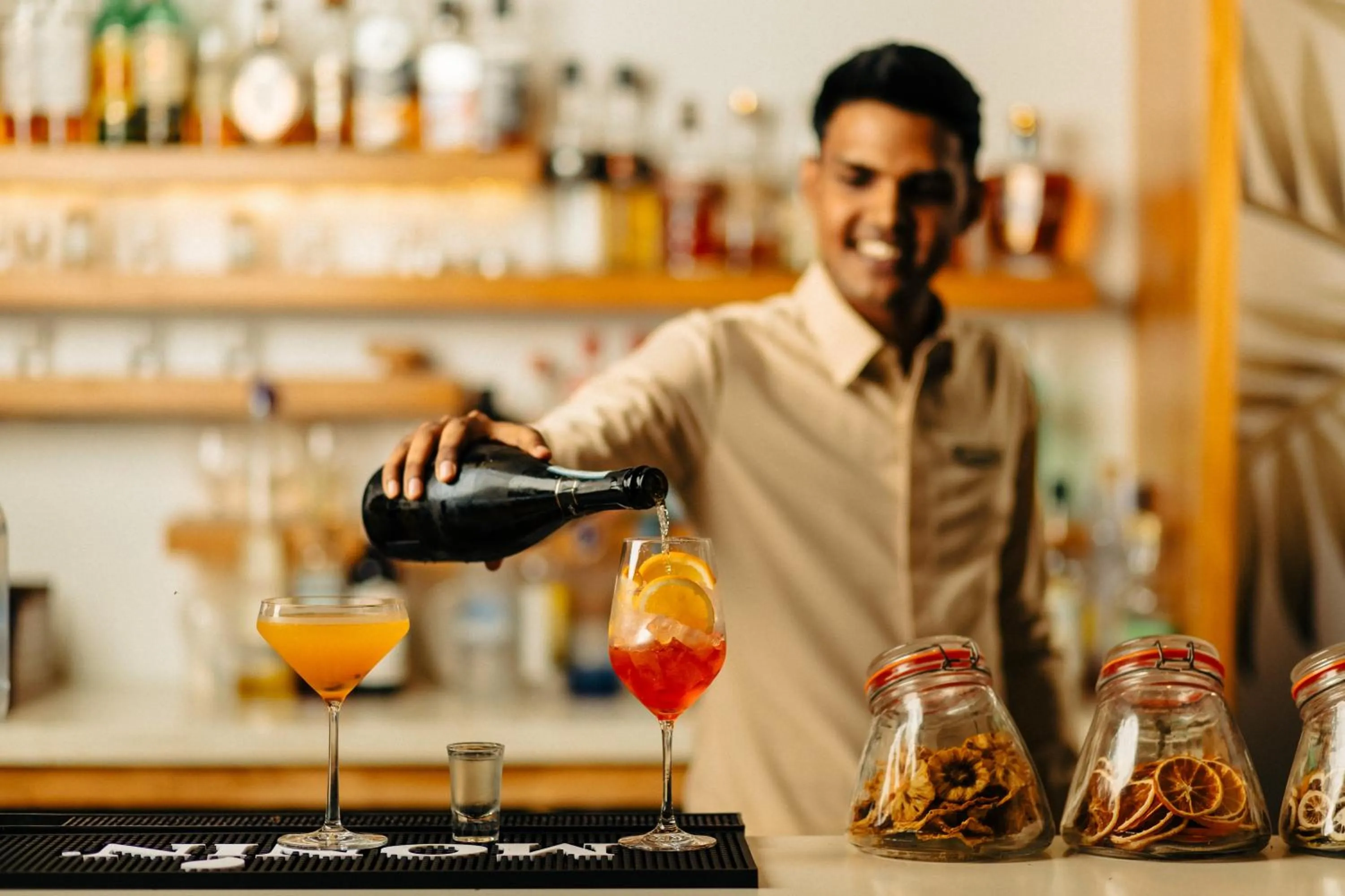 Lounge or bar in Anahita Golf & Spa Resort