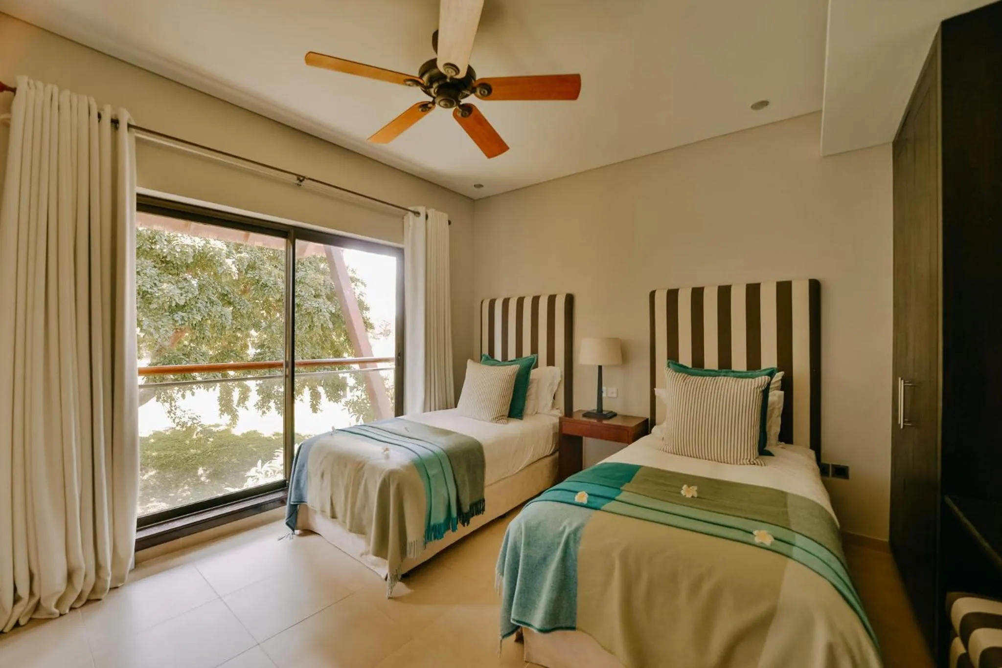 Bed in Anahita Golf & Spa Resort