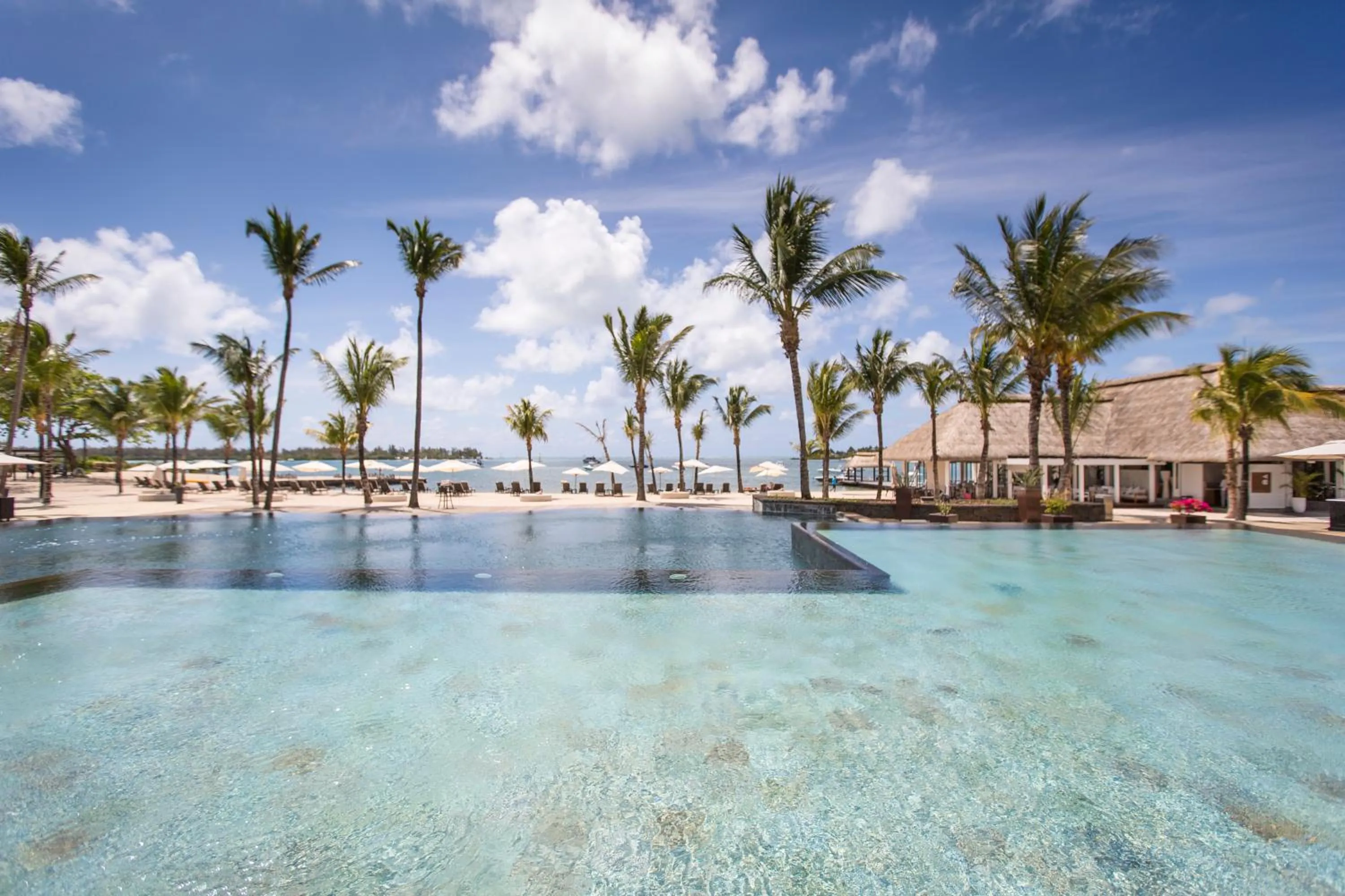 Restaurant/places to eat in Anahita Golf & Spa Resort