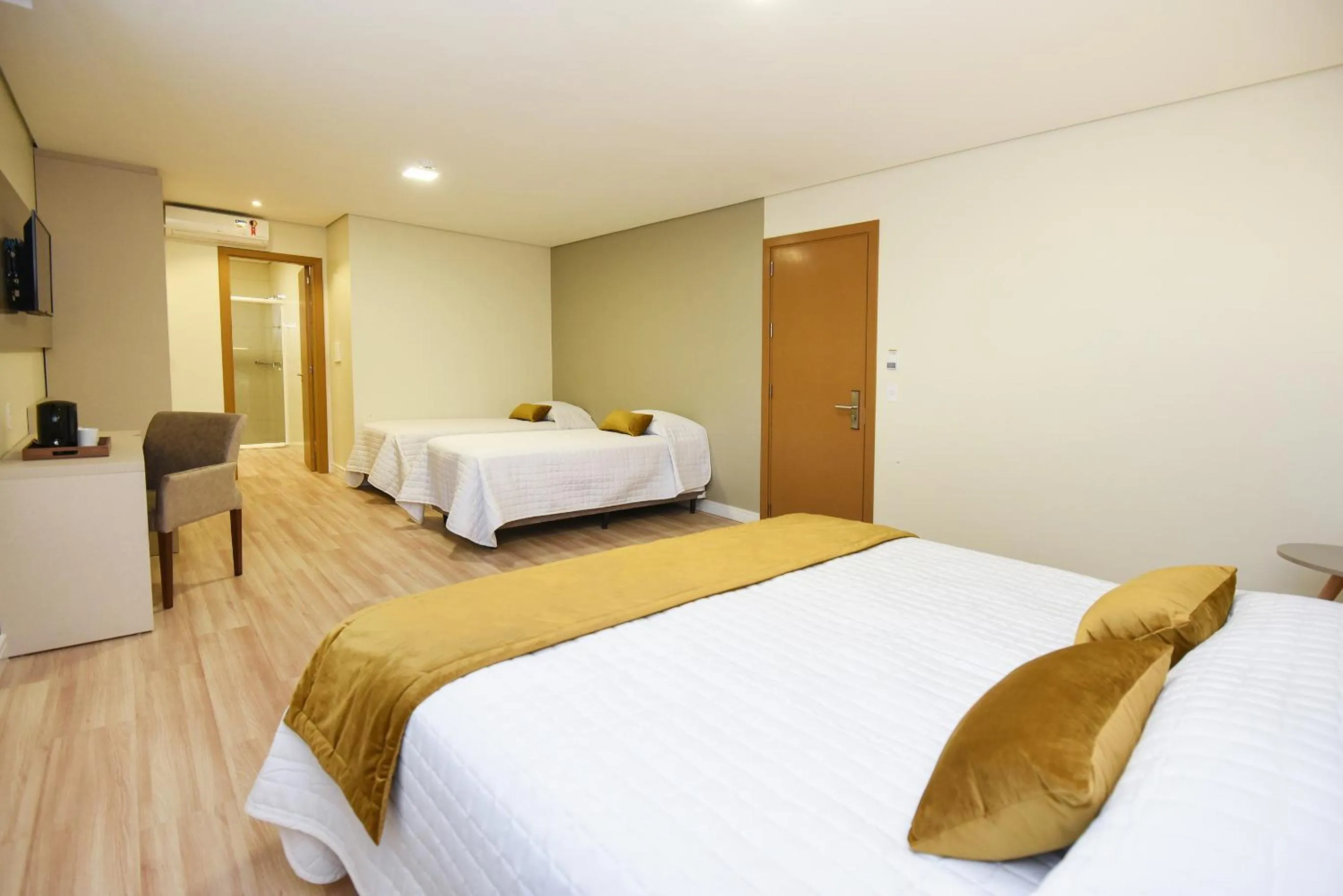 Bed in Hotel Alles Berg