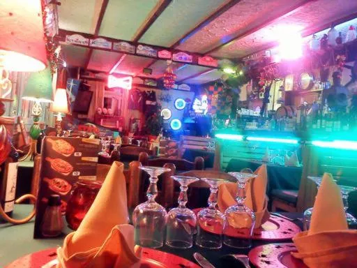 Restaurant/places to eat in Hôtel Les Chamois