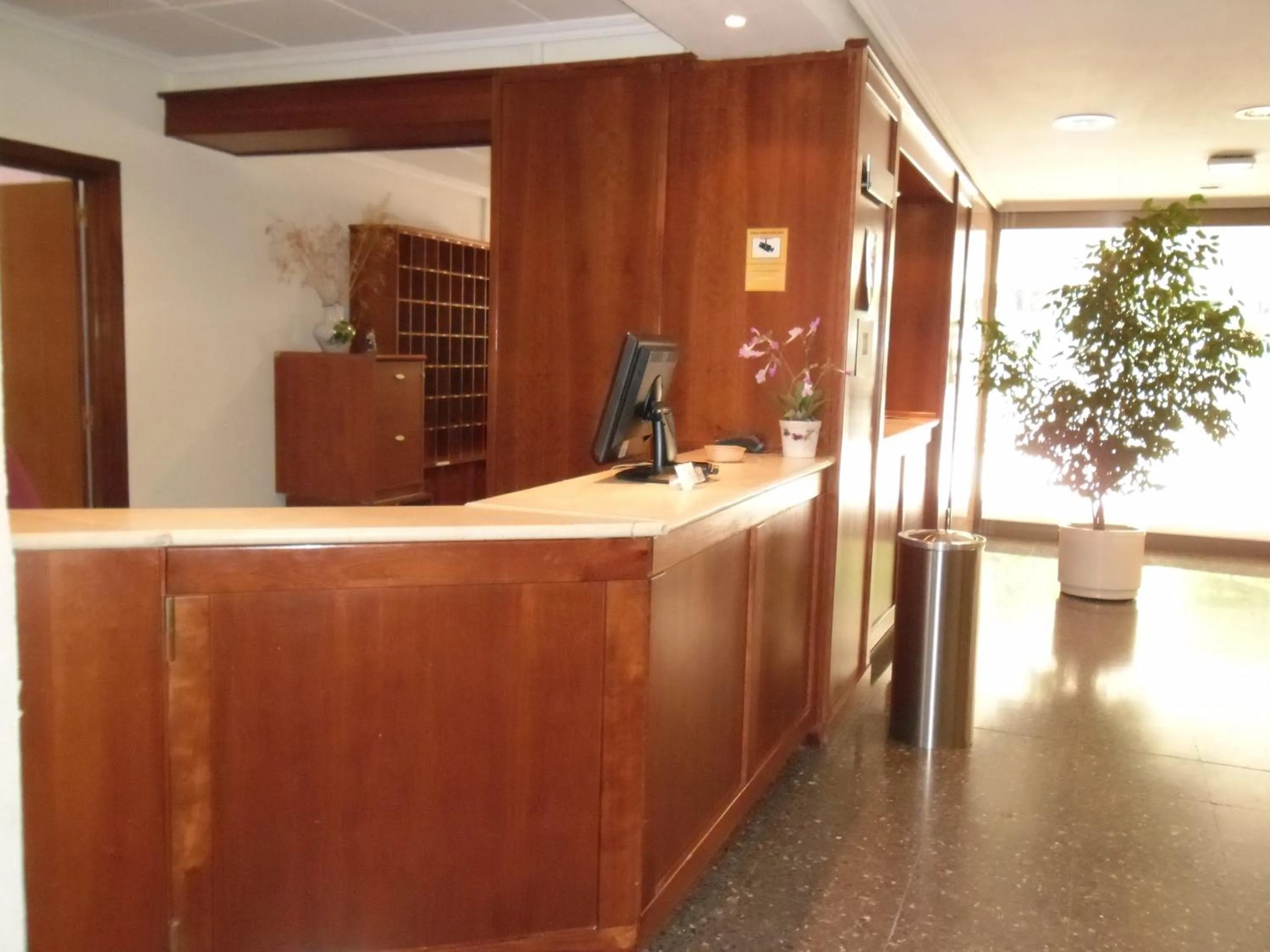 Lobby or reception in Hotel Escuela Madrid