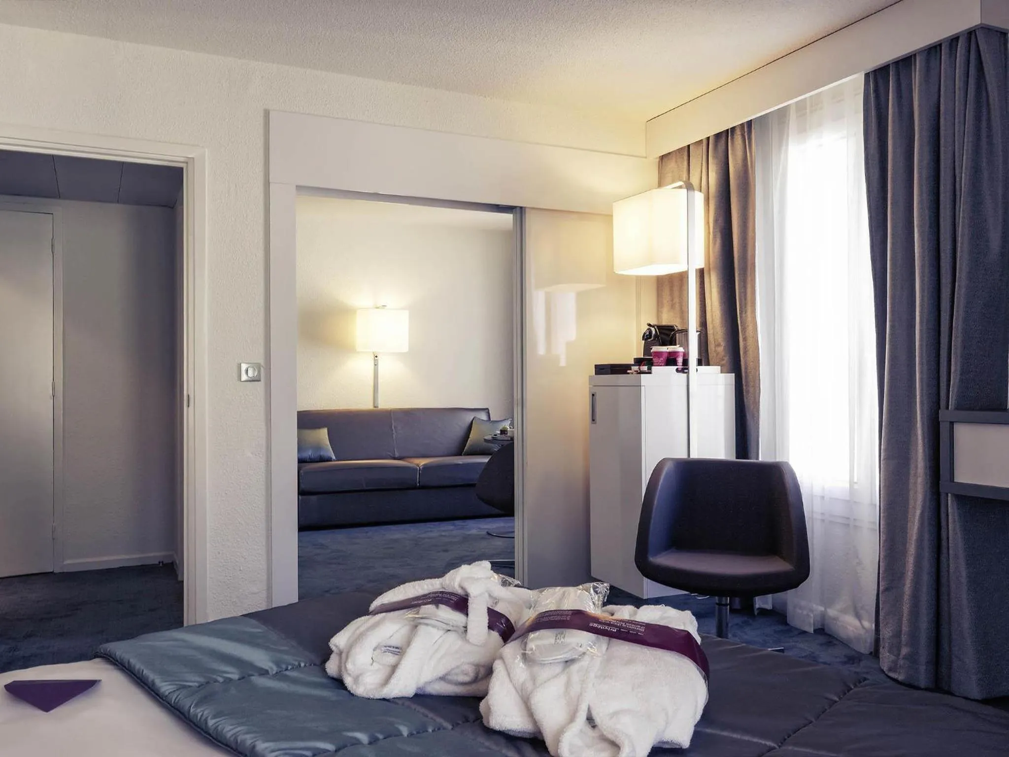 Bedroom, Bed in Mercure Pont d’Avignon Centre