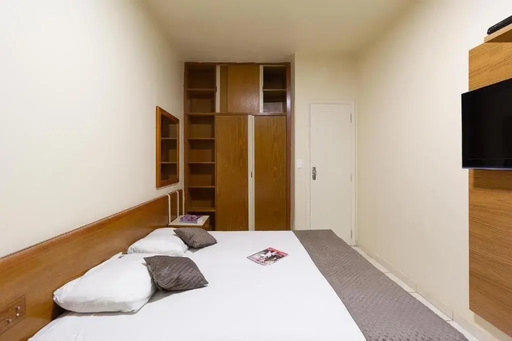 Double Room in Uberaba Hotel by Easy Hotéis Double Room in Uberaba Hotel by Easy Hotéis