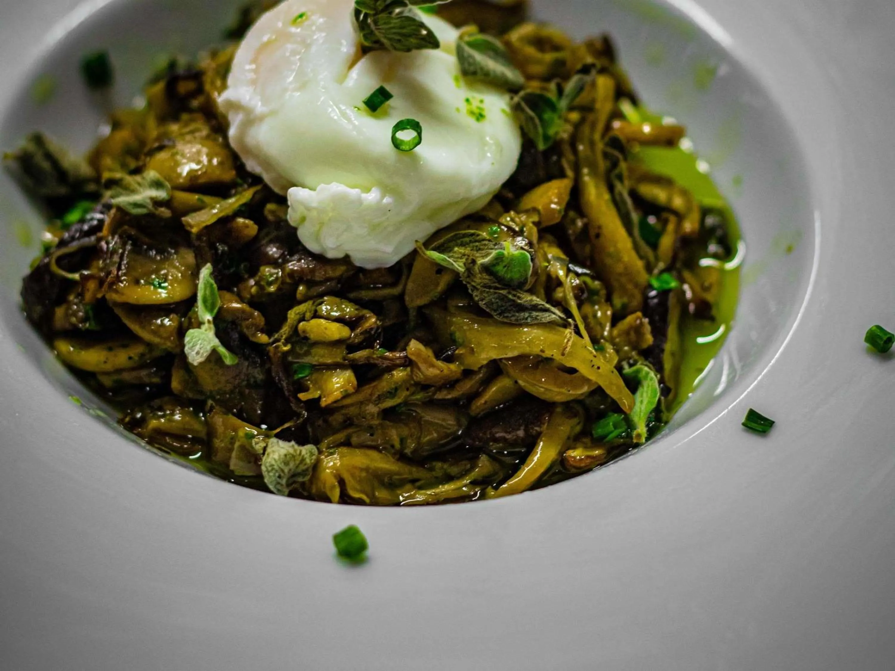 Restaurant/places to eat in Mercure Paris Massy Gare TGV