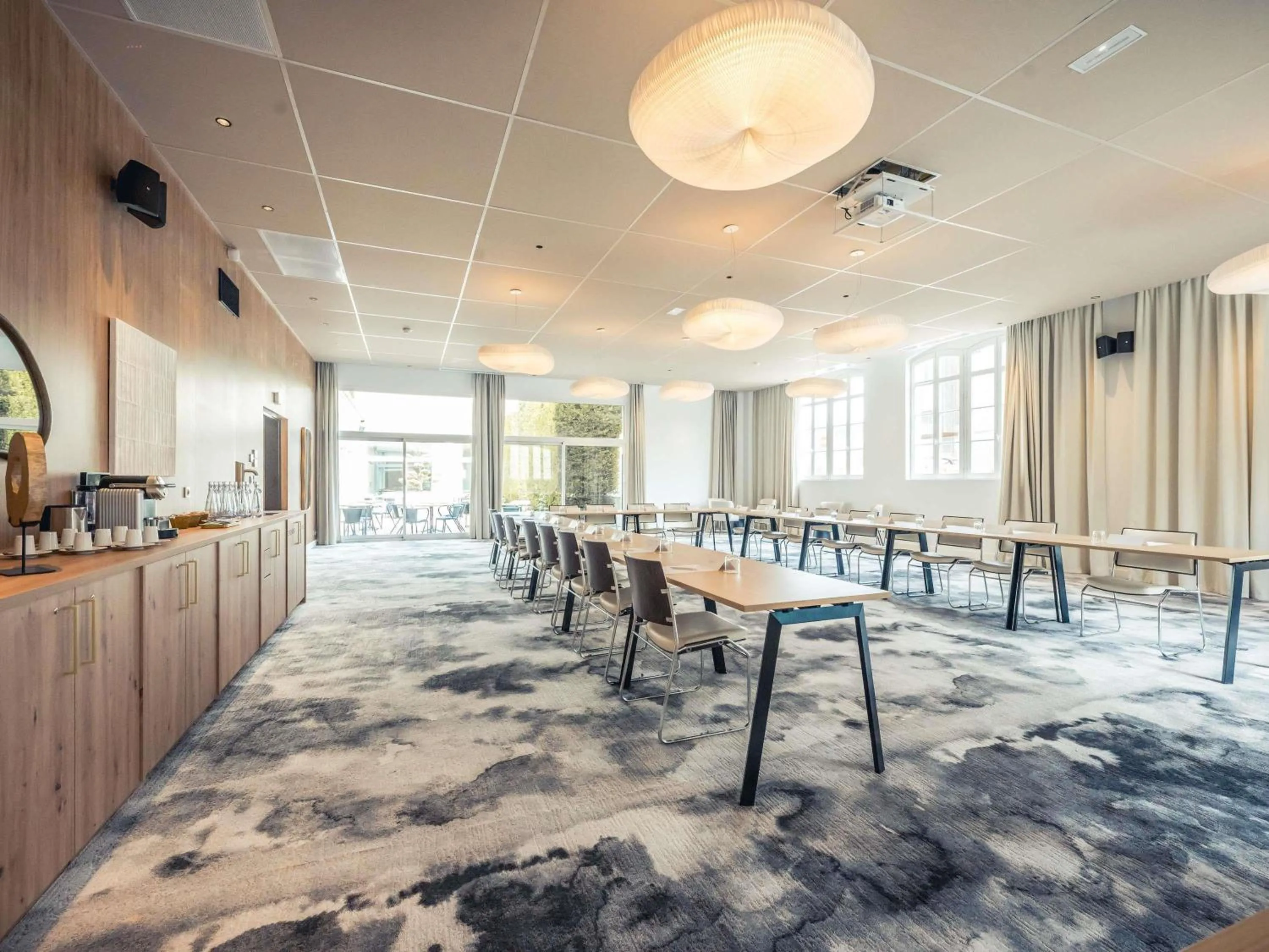 Meeting/conference room in Mercure Troyes Centre