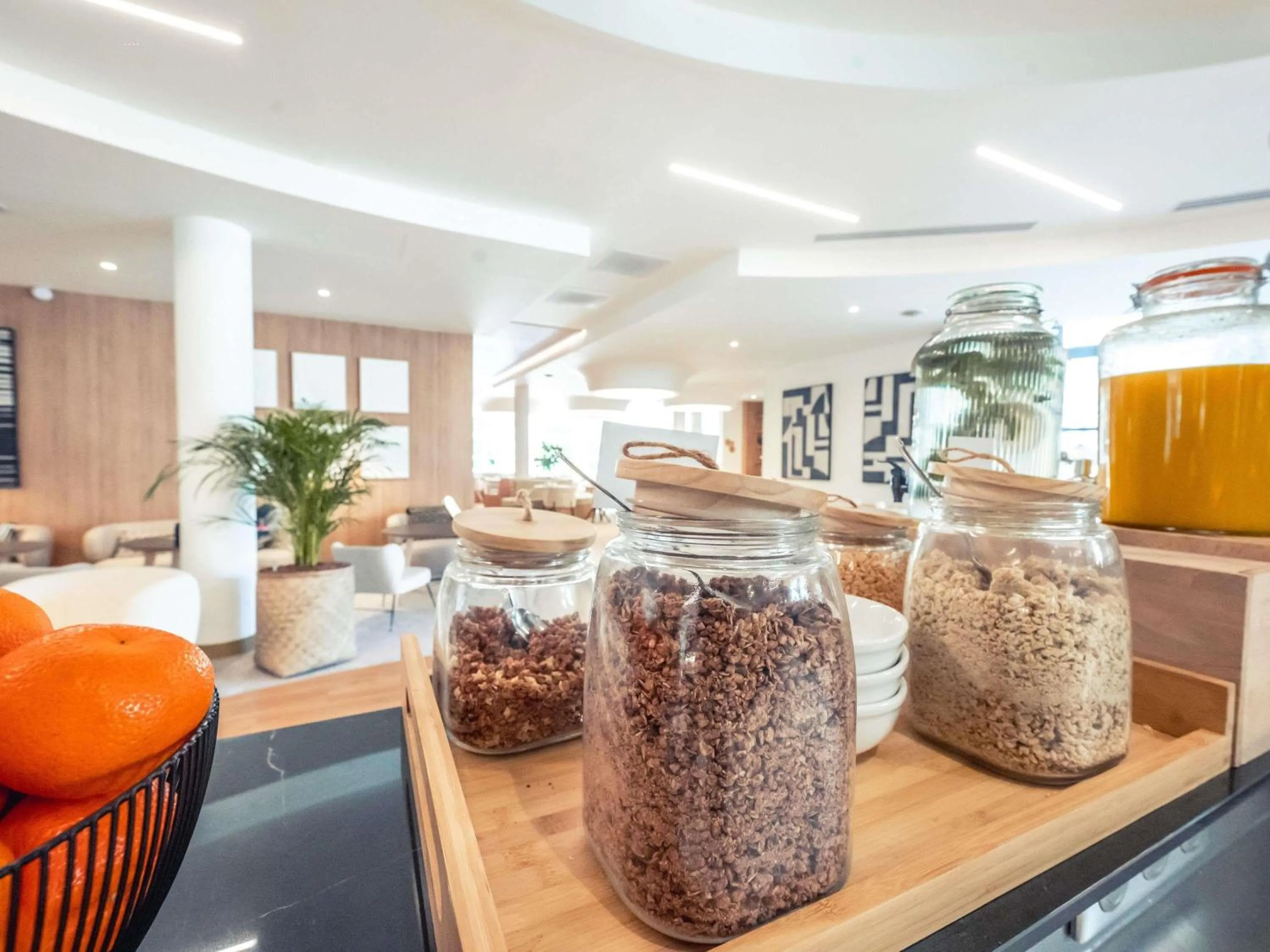 Breakfast in Mercure Troyes Centre