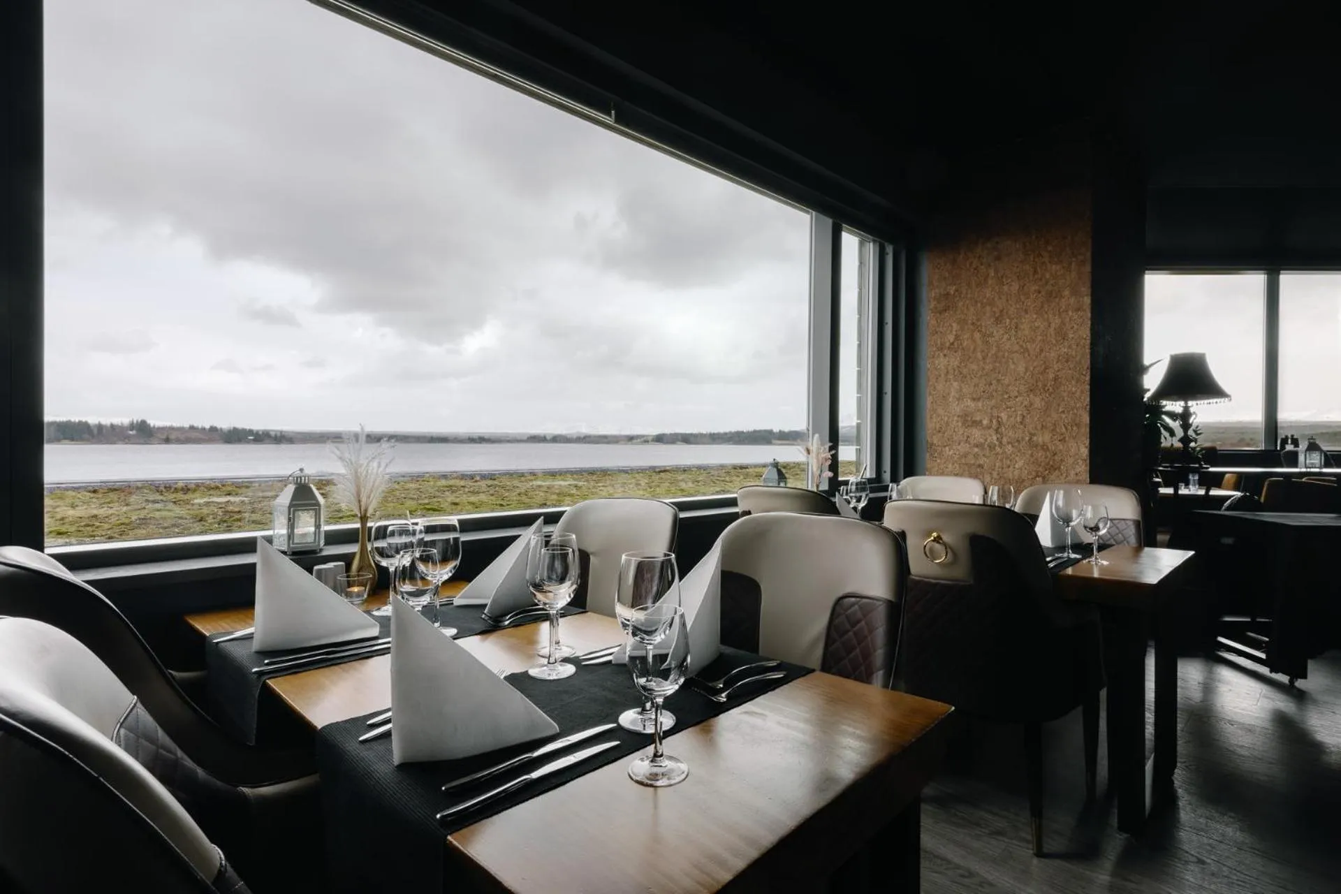 Restaurant/places to eat in Hotel Kriunes