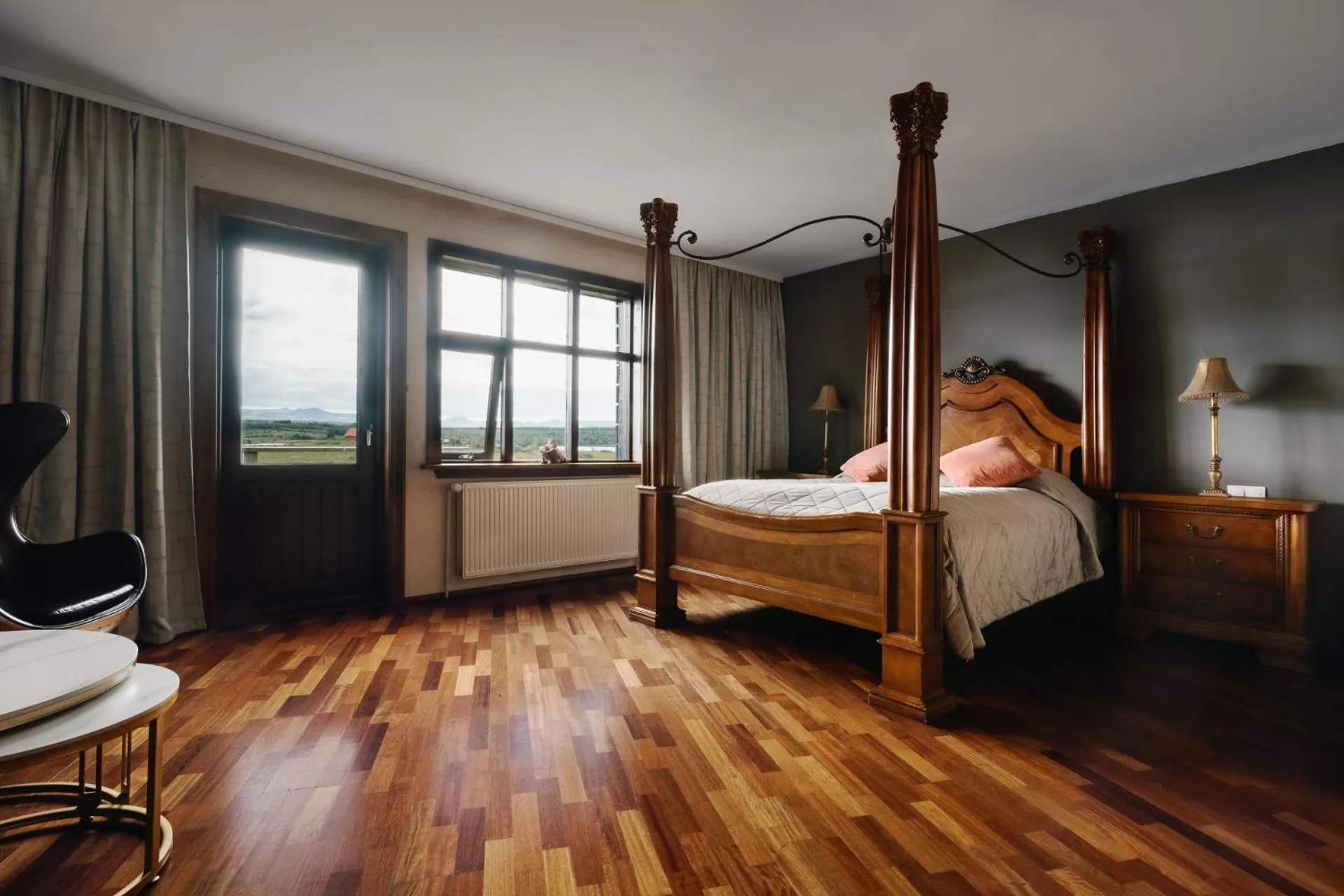 Bed in Hotel Kriunes