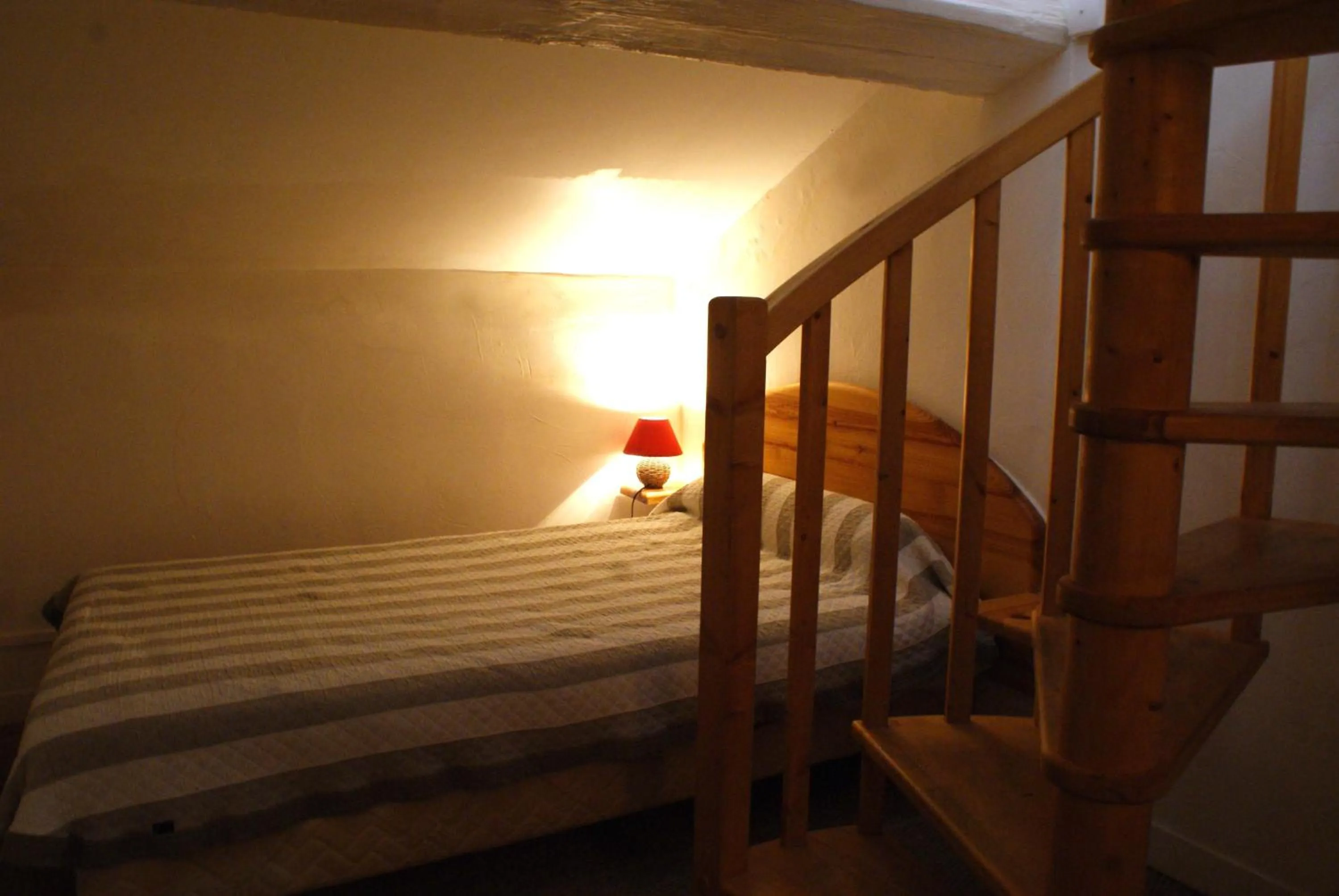 Bed in Hôtel Jaurès