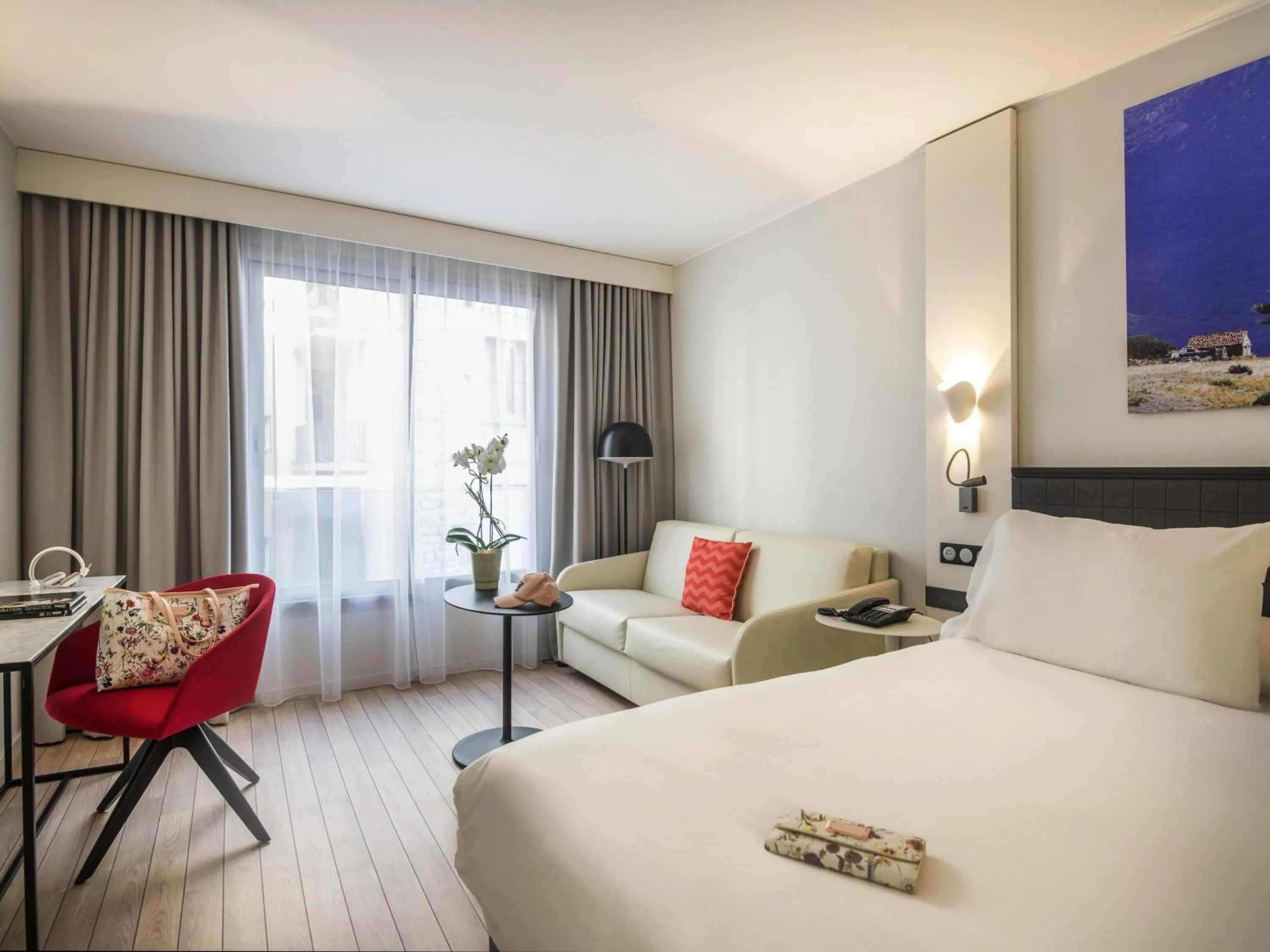 Bedroom, Bed in Mercure Ajaccio