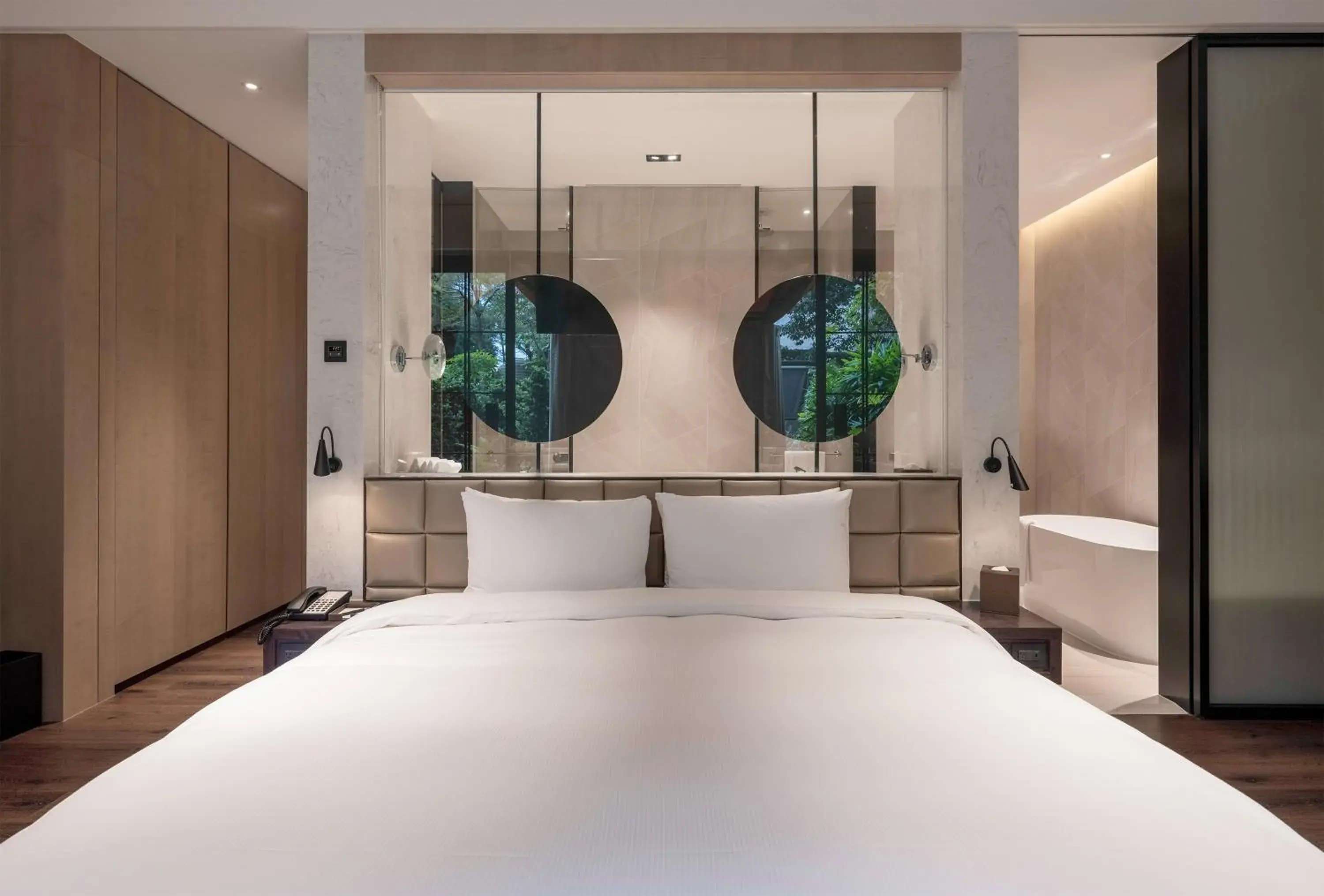 Villa in Hotel Mvsa+Michelin 2 Starred Molino de Urdàniz Villa in Hotel Mvsa+Michelin 2 Starred Molino de Urdàniz