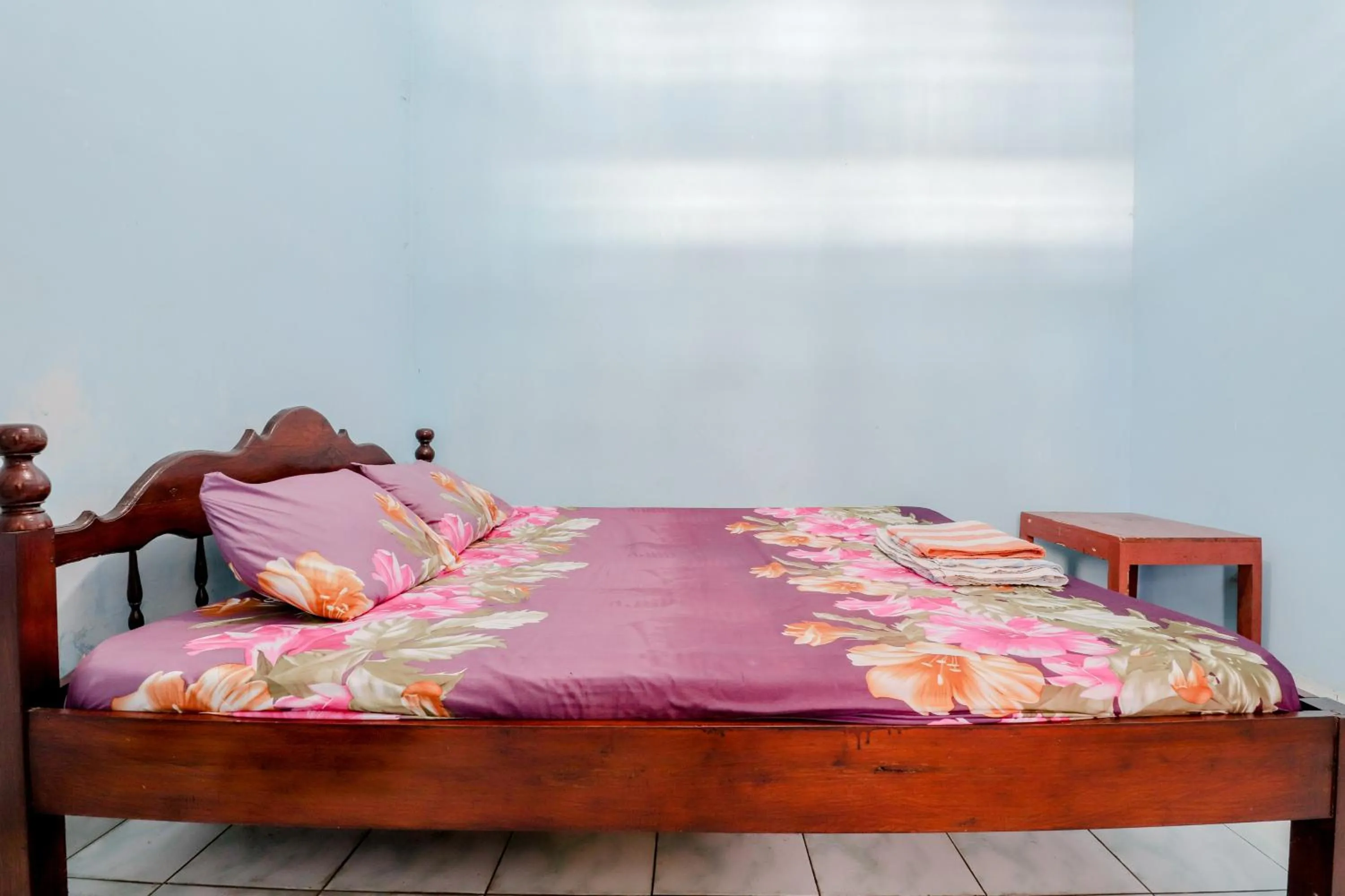 Bedroom, Bed in Losmen Parikesit