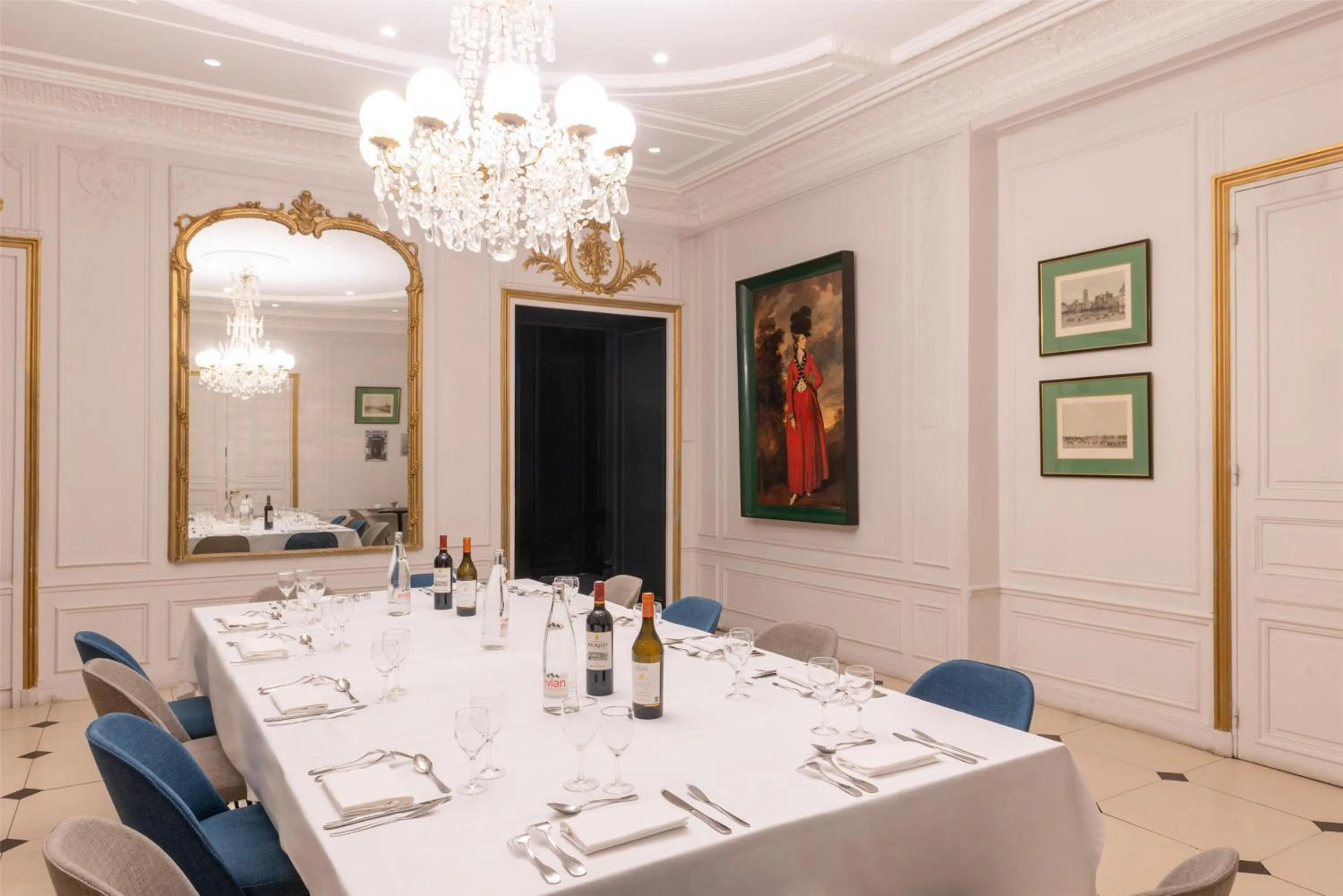 Meeting/conference room in Best Western Ronceray Opéra