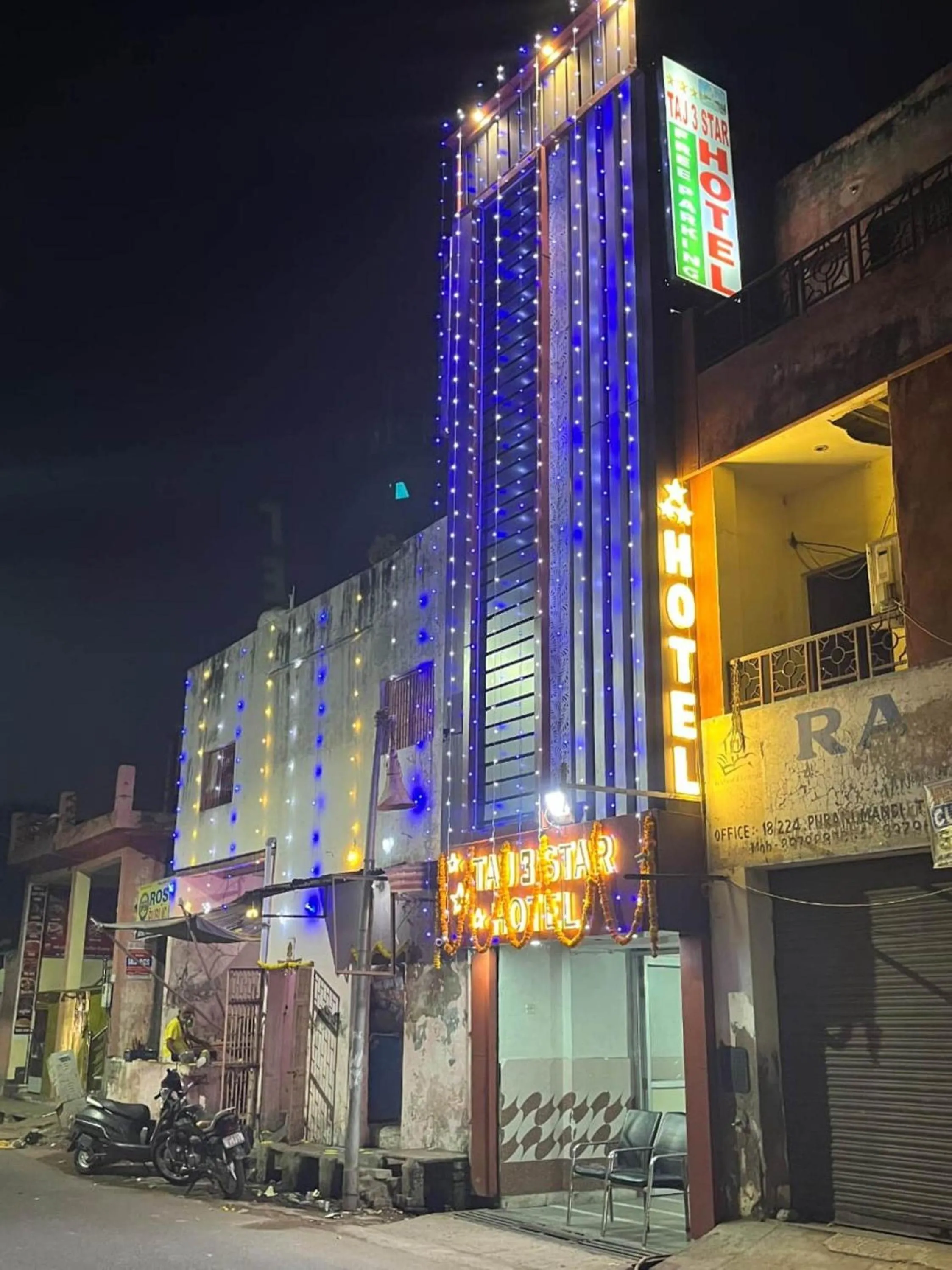 Property building in Taj 3 Star Hotel Agra Near Taj Mahal